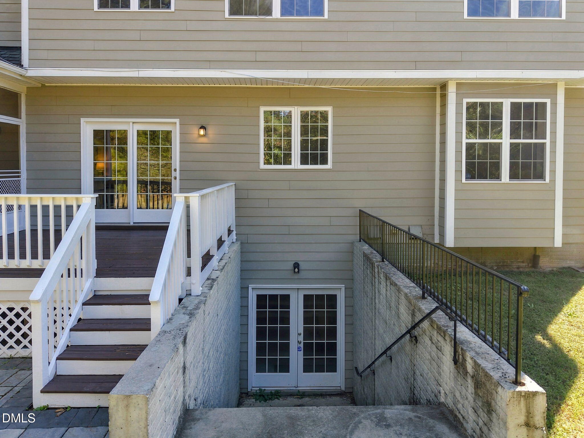 8 Eastcrest Court Property Photo 43