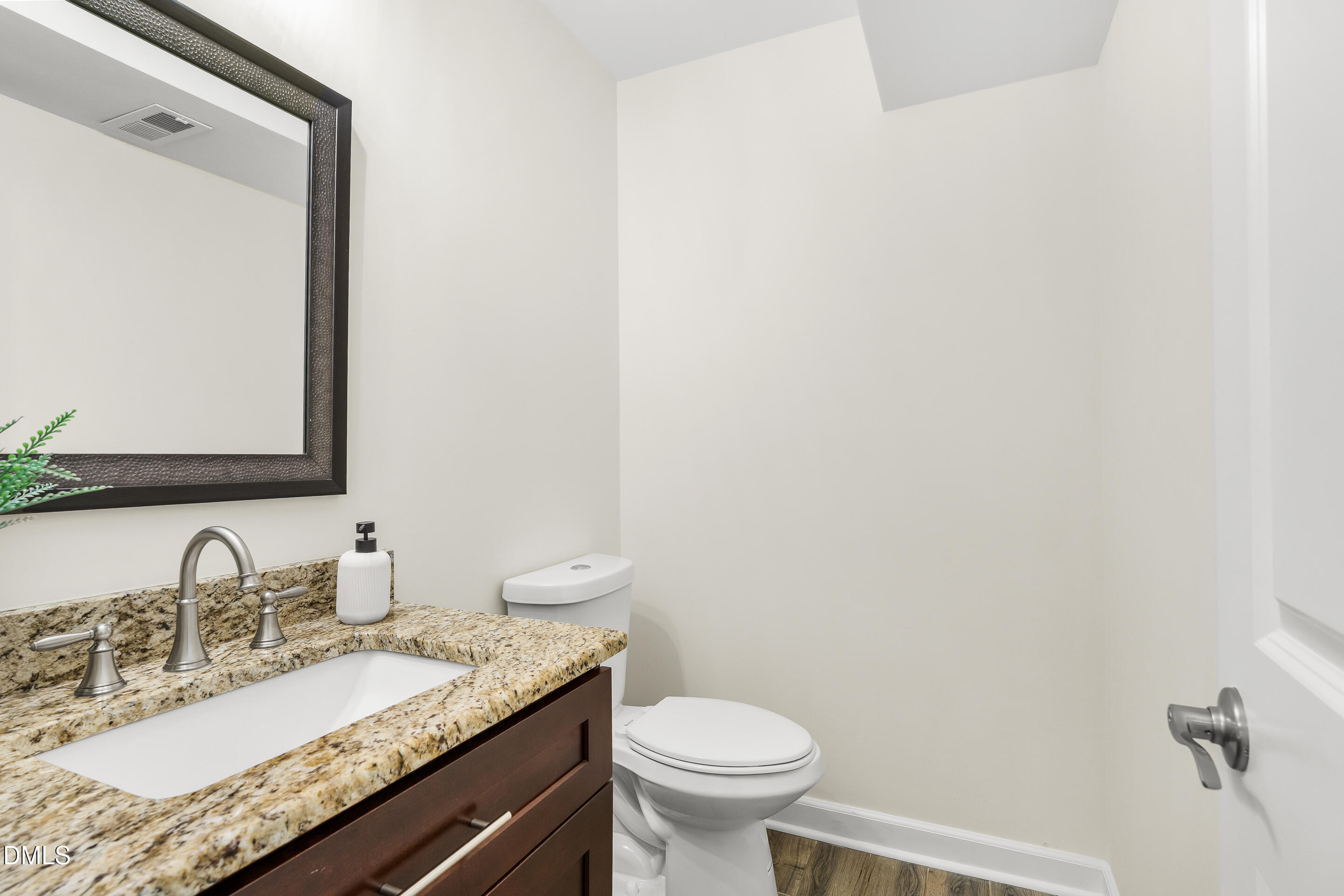 306 E Millbrook Road Property Photo 26