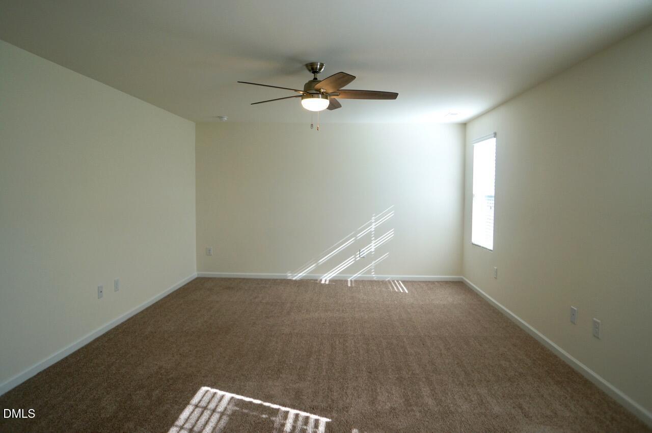 671 Lavenham Lane Property Photo 17