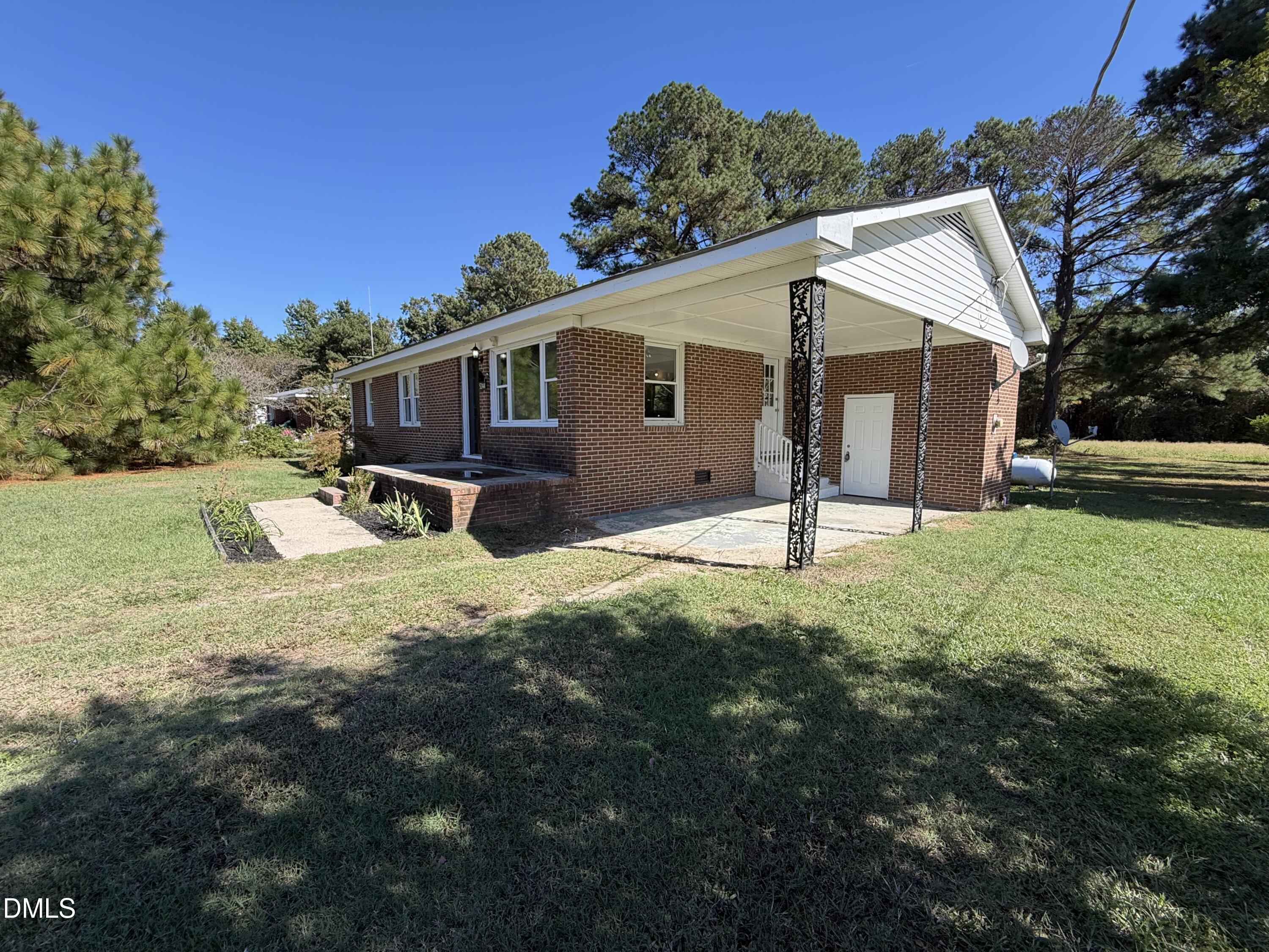 5244 Lindsey Road Property Photo 13