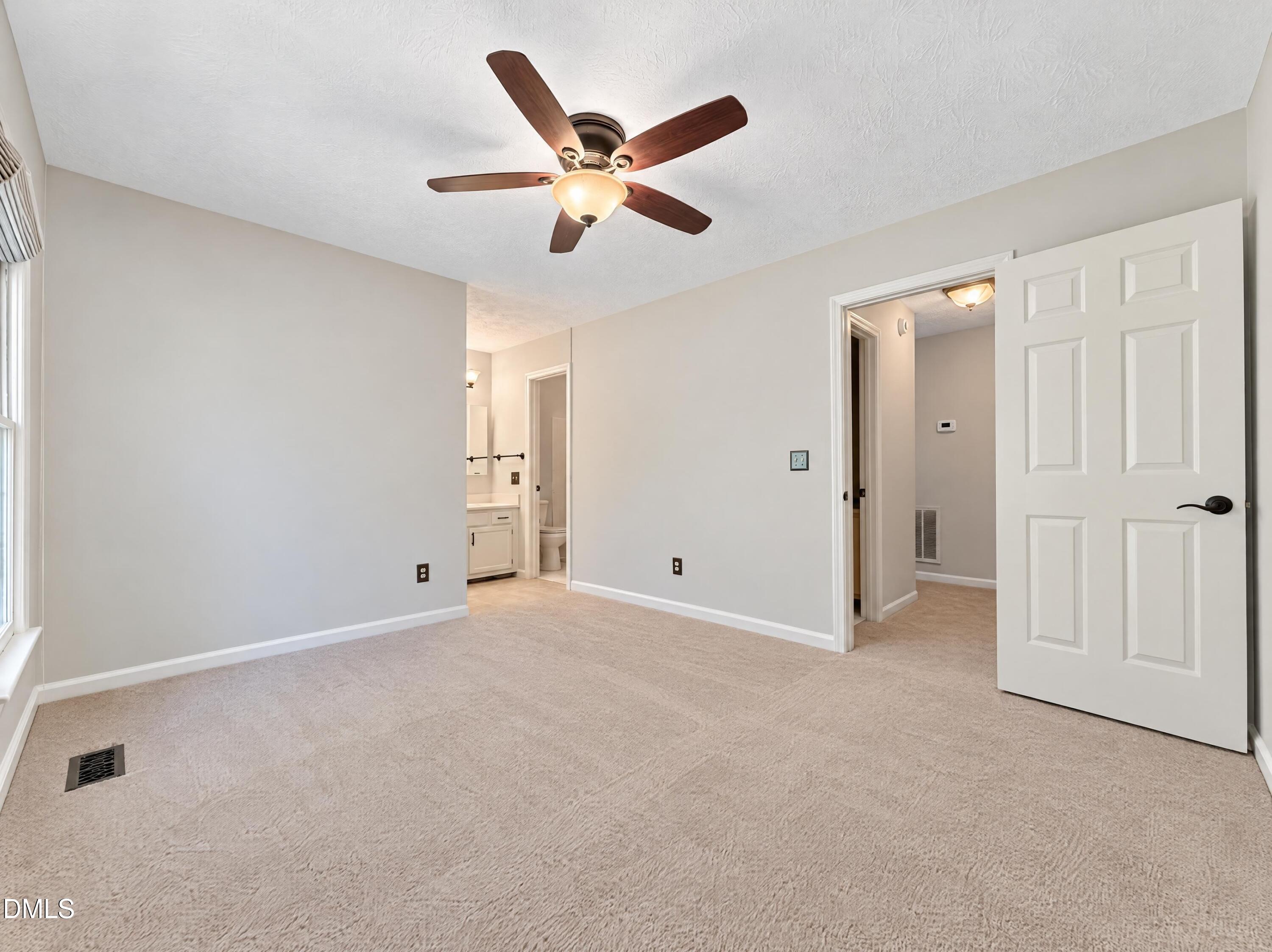 1290 Arailia Drive Property Photo 9