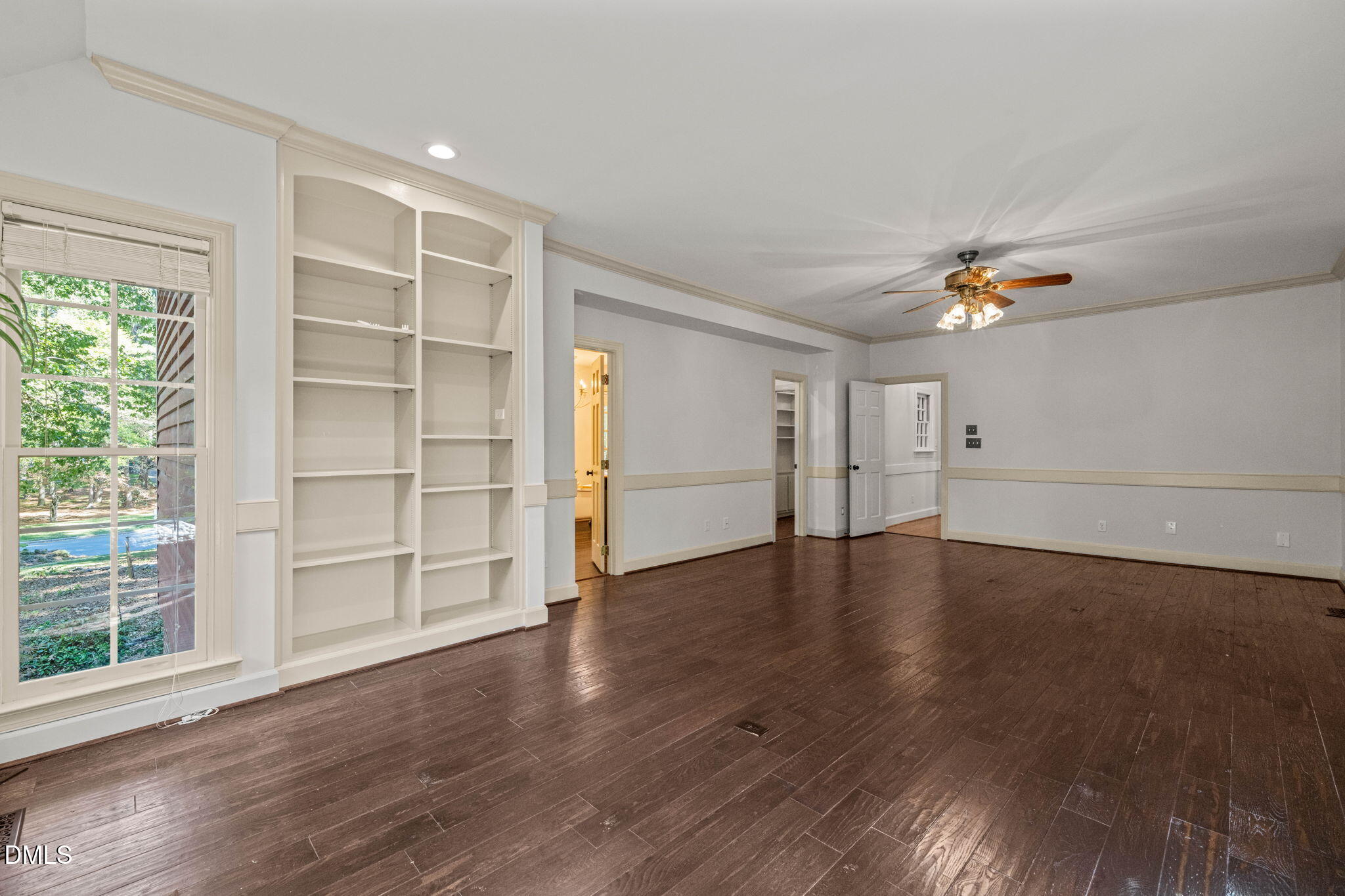 8817 Stonegate Drive Property Photo 8