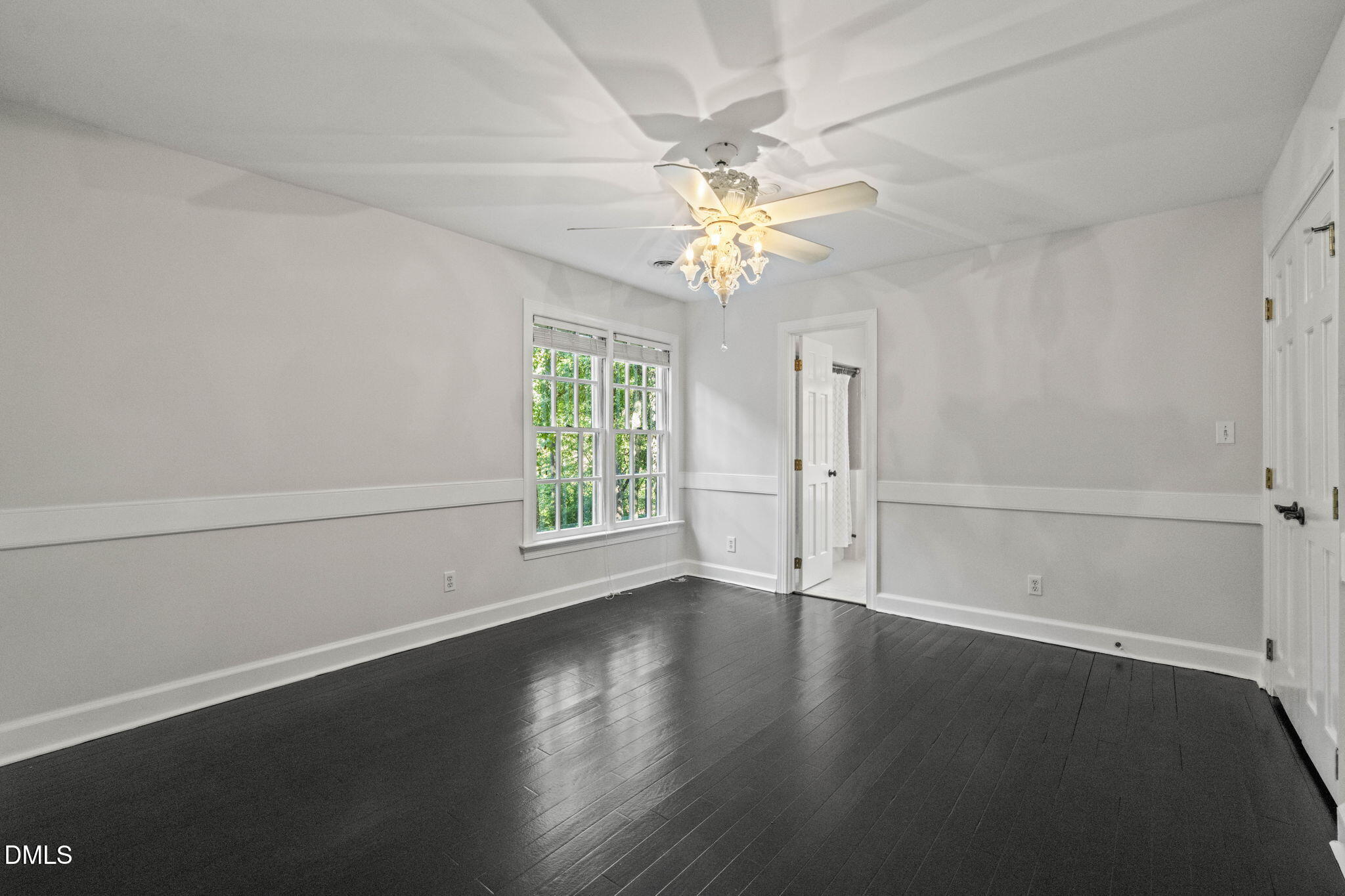 8817 Stonegate Drive Property Photo 17