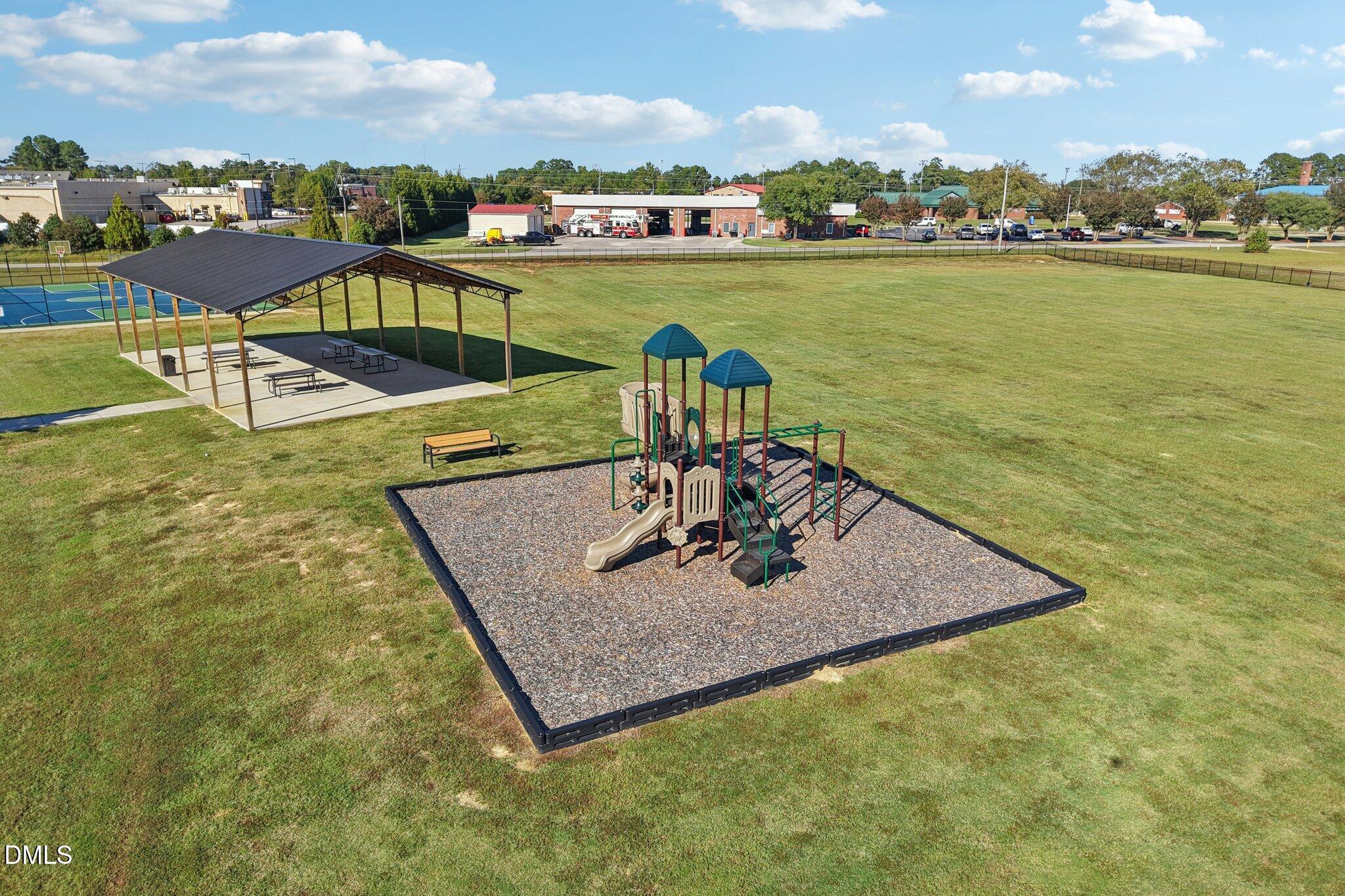 173 Dungannon Lp Property Photo 87