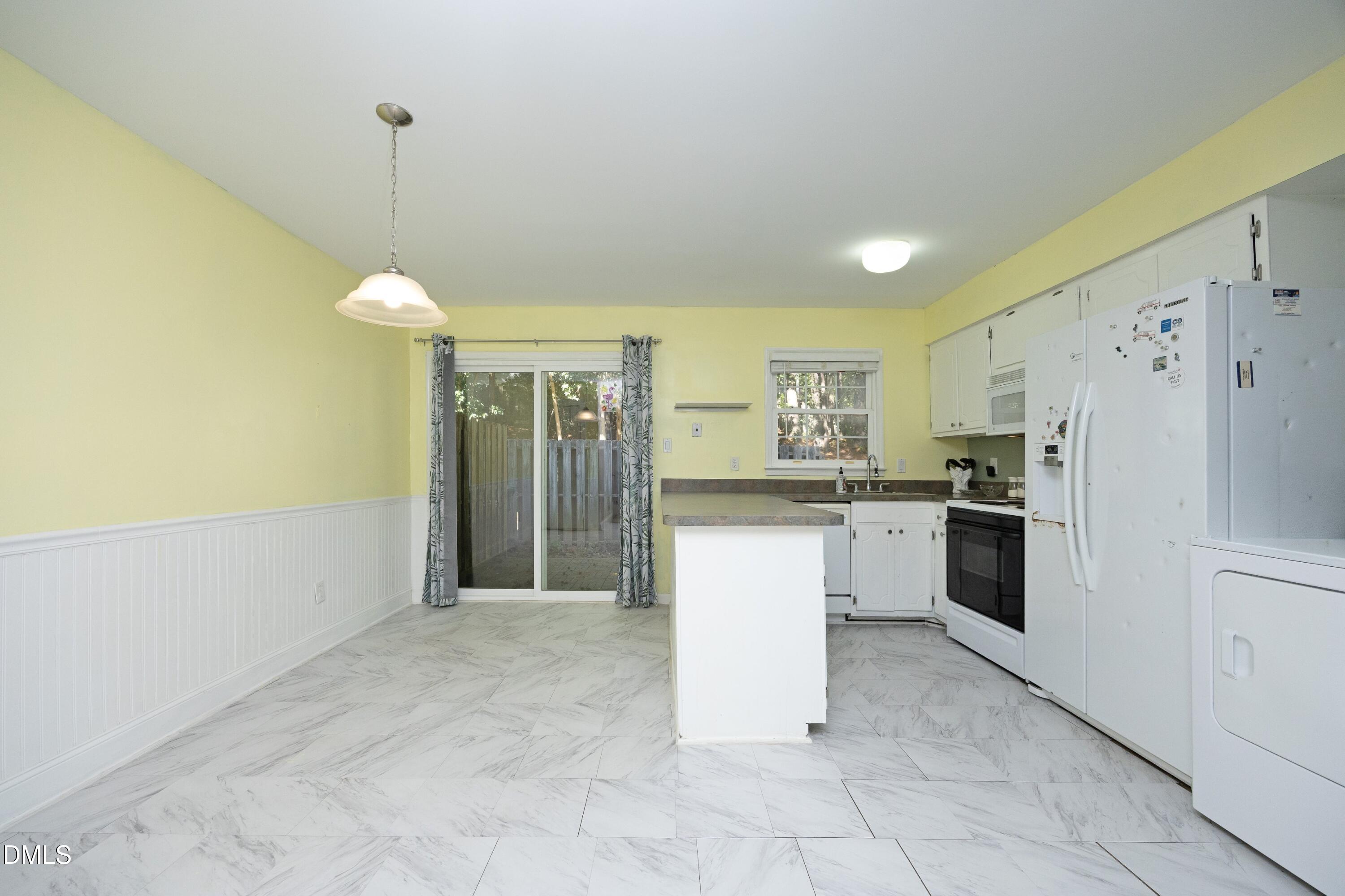 1110 Donaldson Drive Property Photo 9