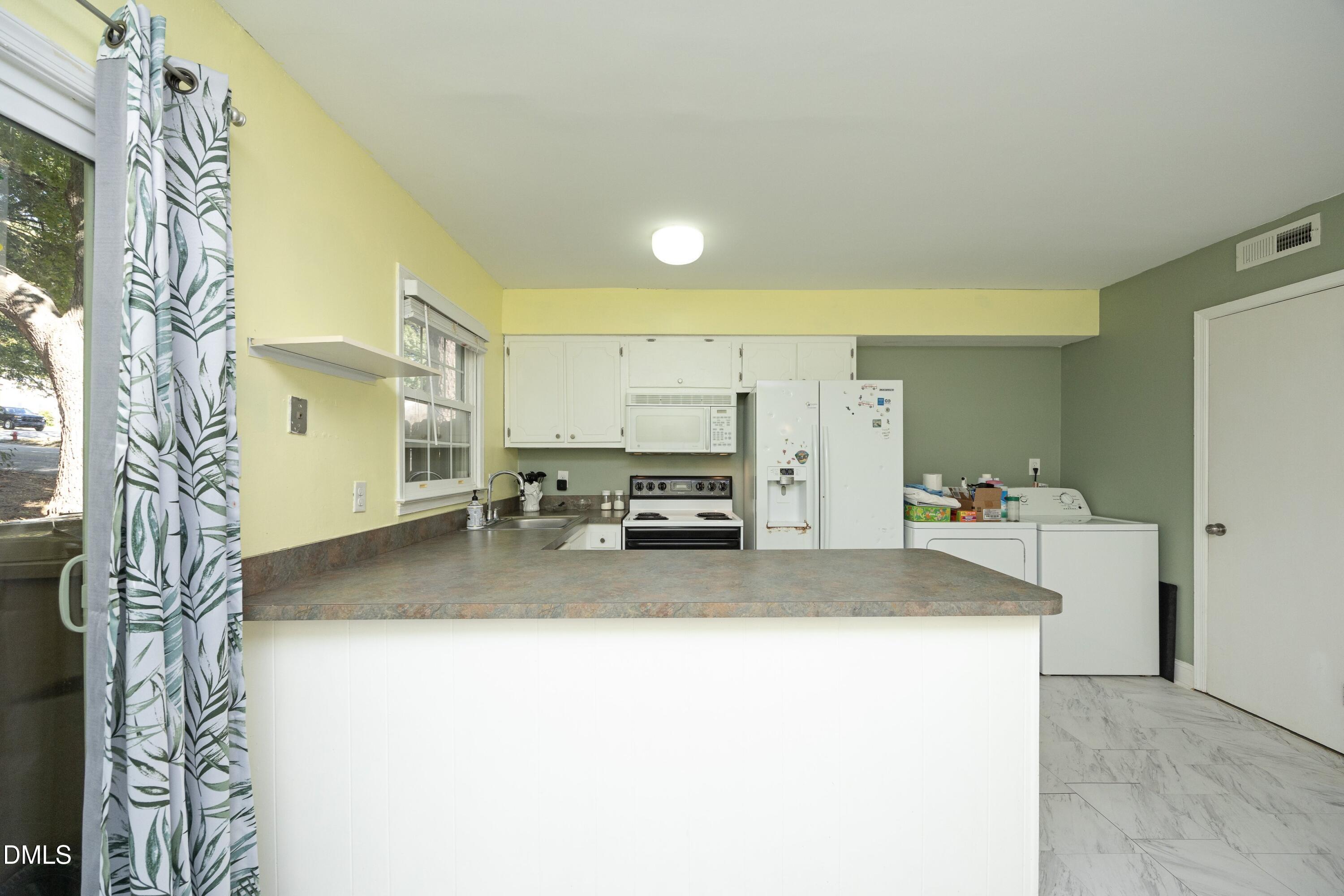 1110 Donaldson Drive Property Photo 12