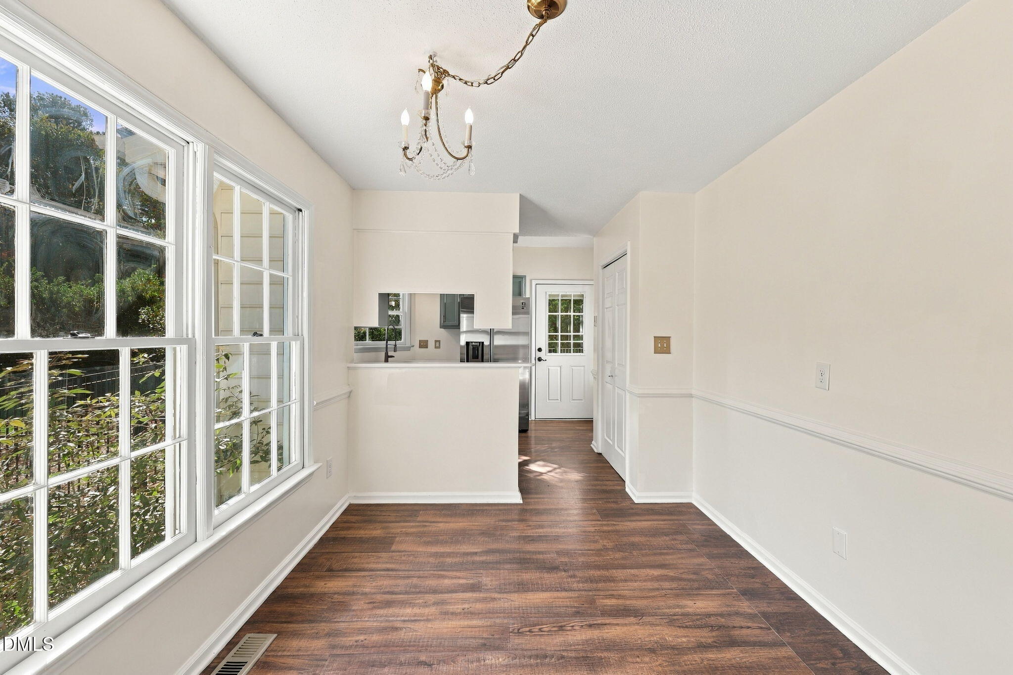 7105 Kinross Drive Property Photo 11