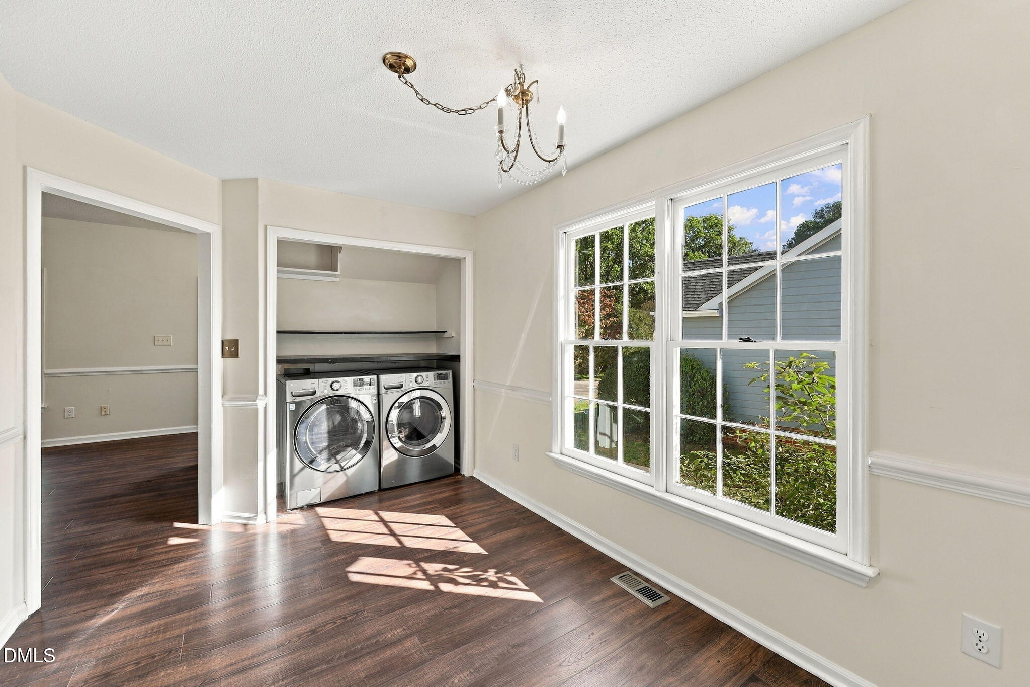 7105 Kinross Drive Property Photo 12