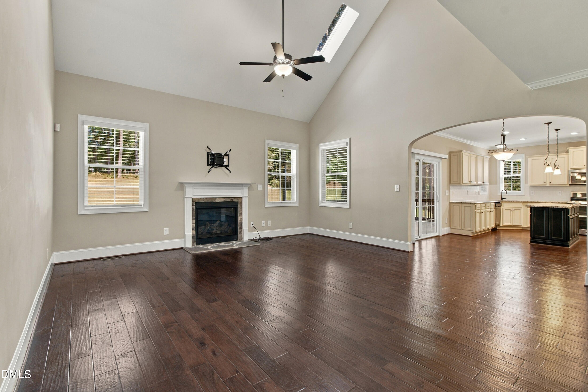 670 Rockport Drive Property Photo 12