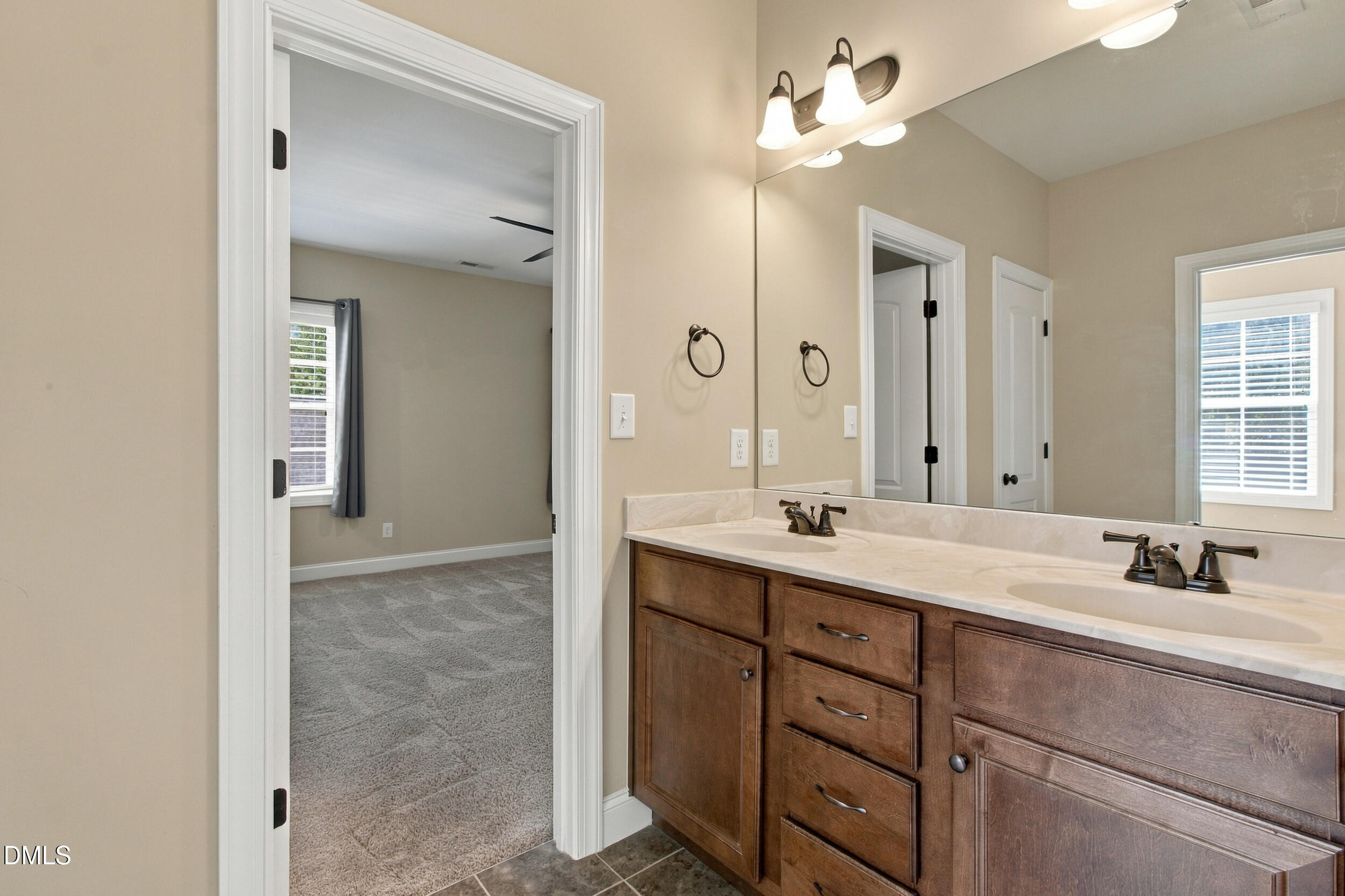 670 Rockport Drive Property Photo 25