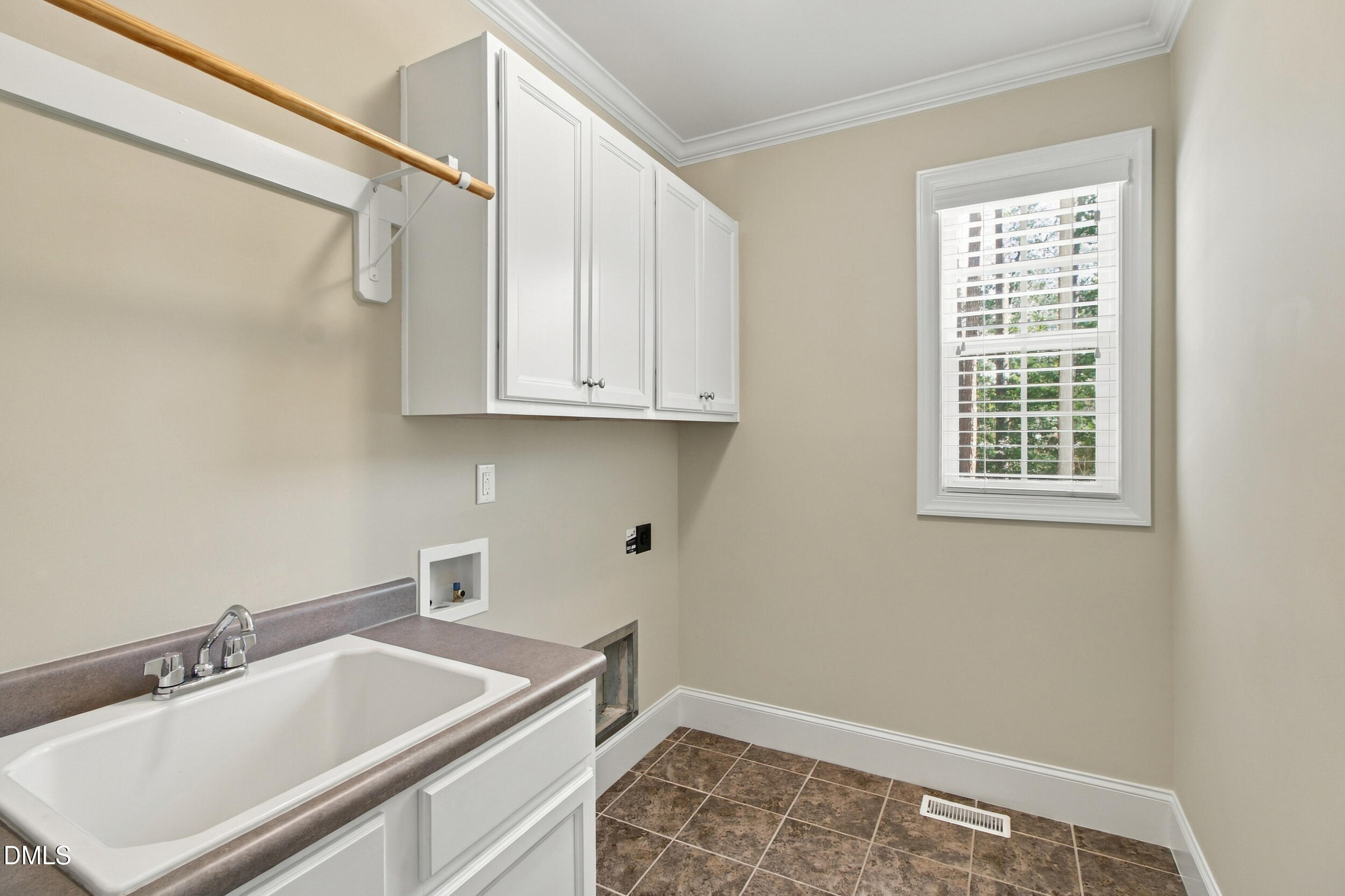 670 Rockport Drive Property Photo 26