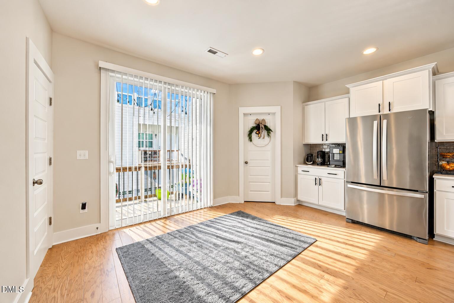 8111 Diversy Way Property Photo 12