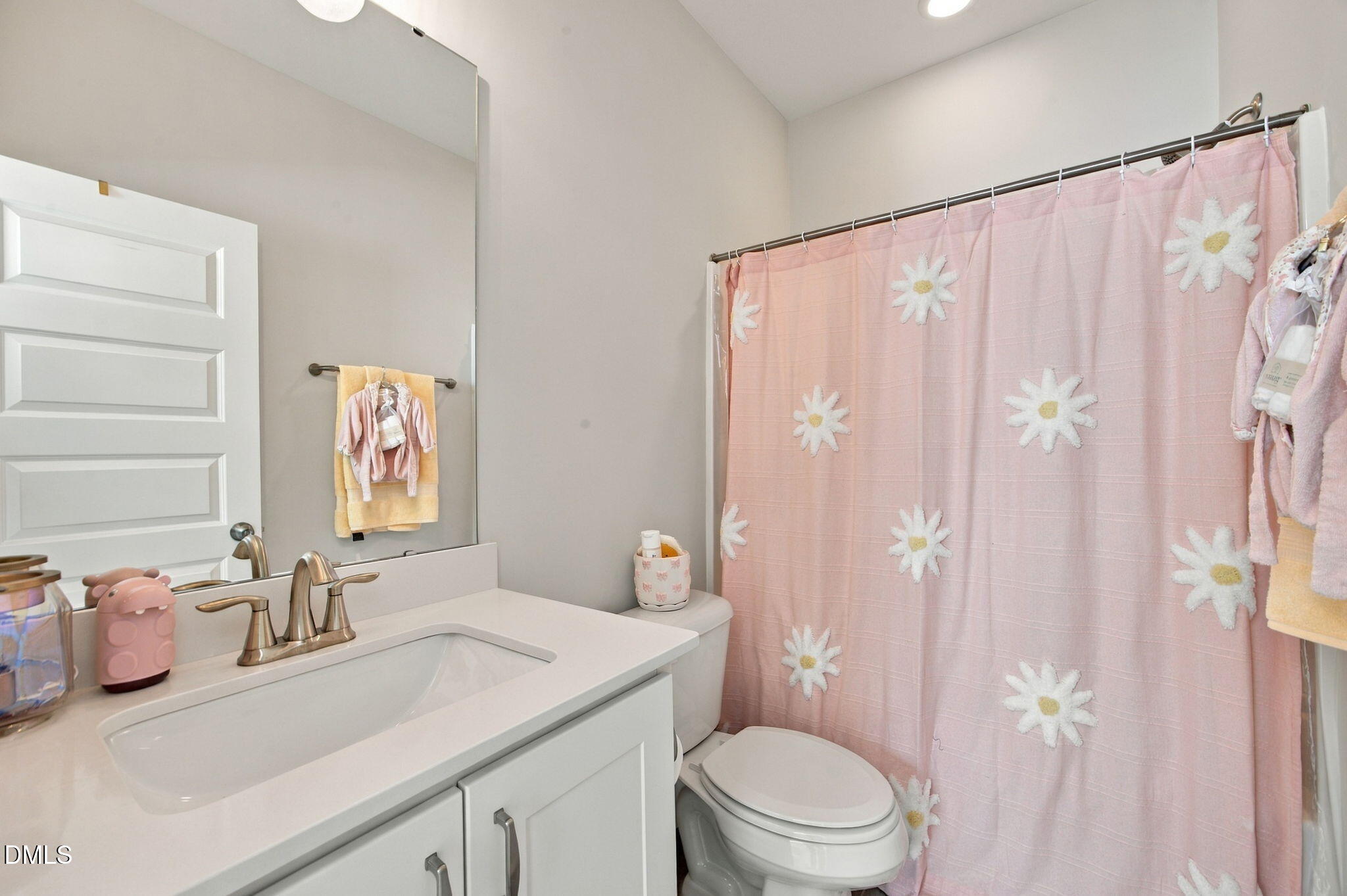 8111 Diversy Way Property Photo 34