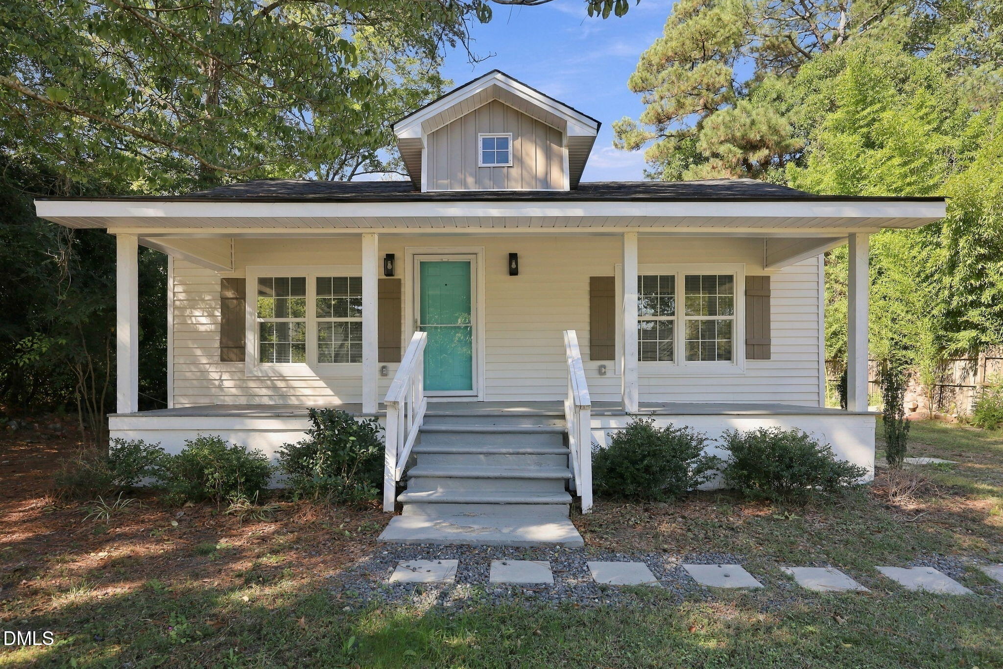 109 N Dunn Street Property Photo 1