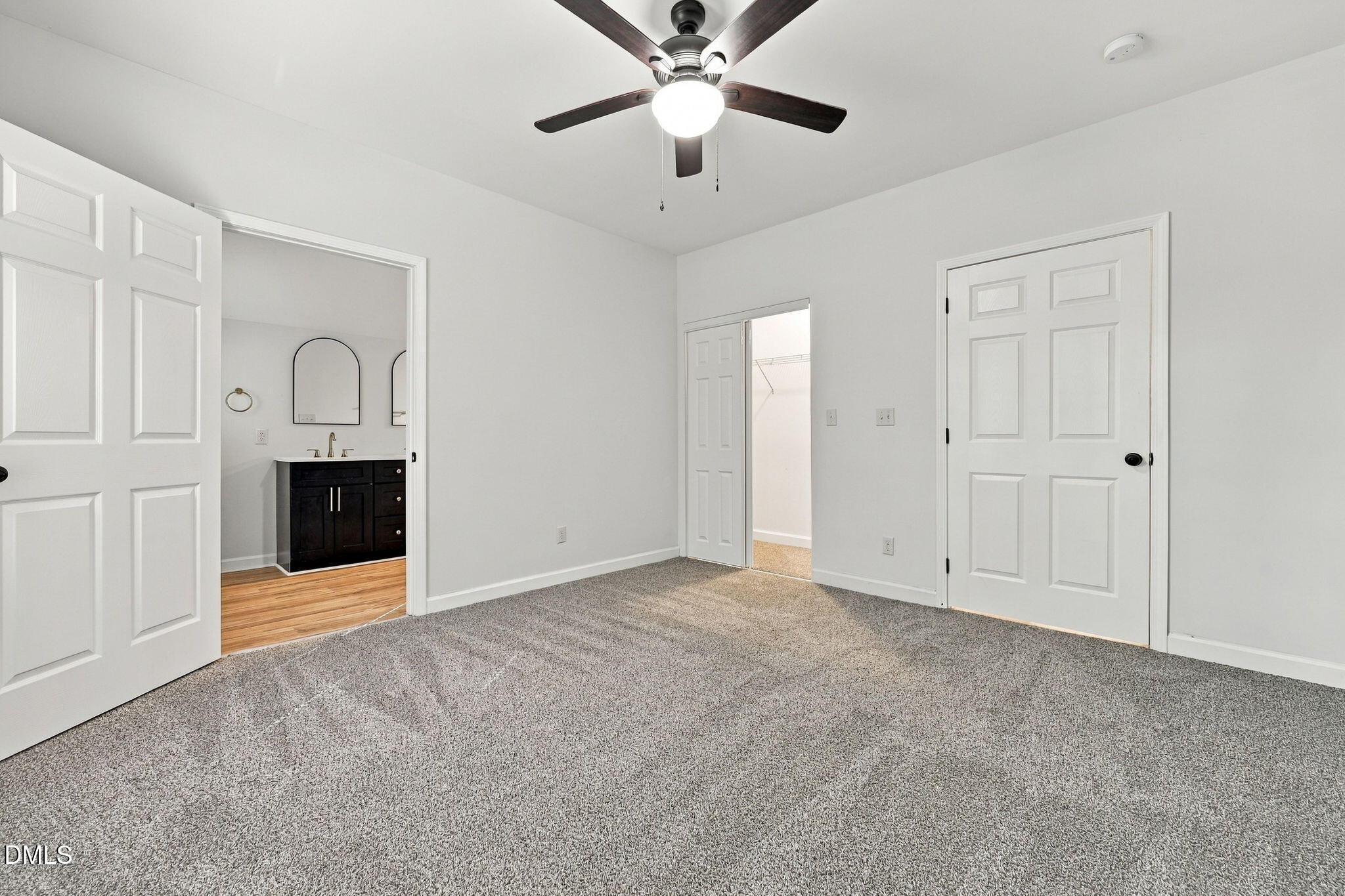 109 N Dunn Street Property Photo 9