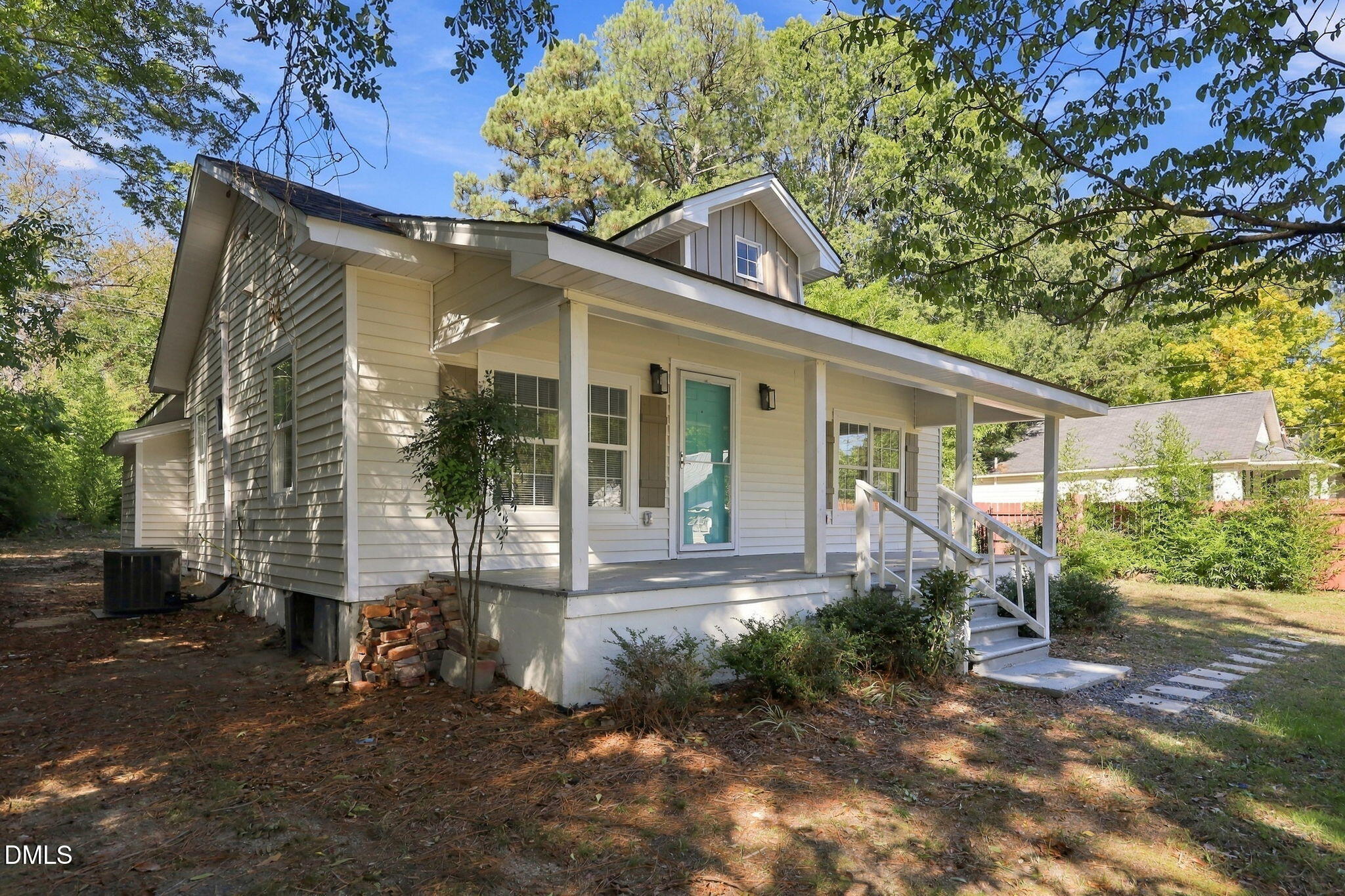 109 N Dunn Street Property Photo 23