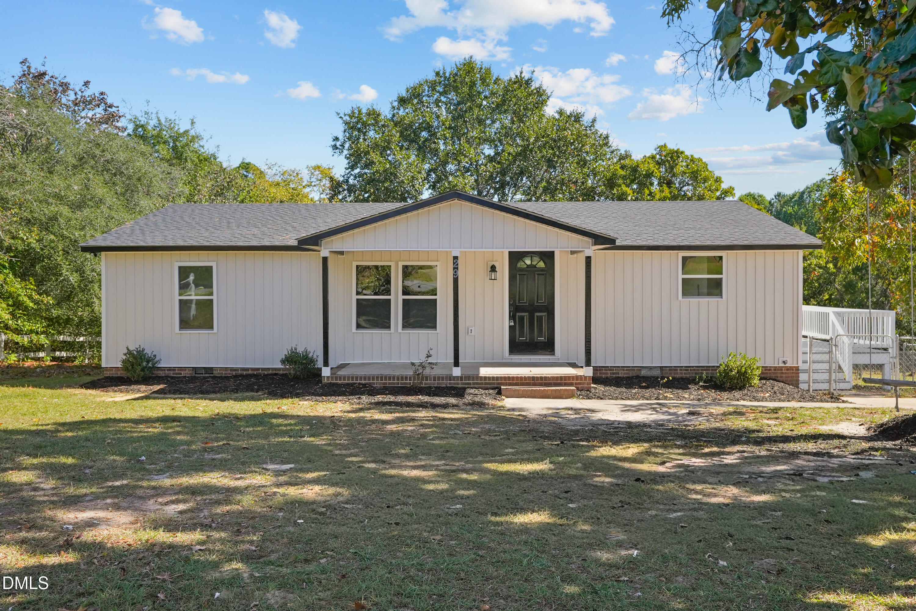 29 Independence Way Property Photo 7