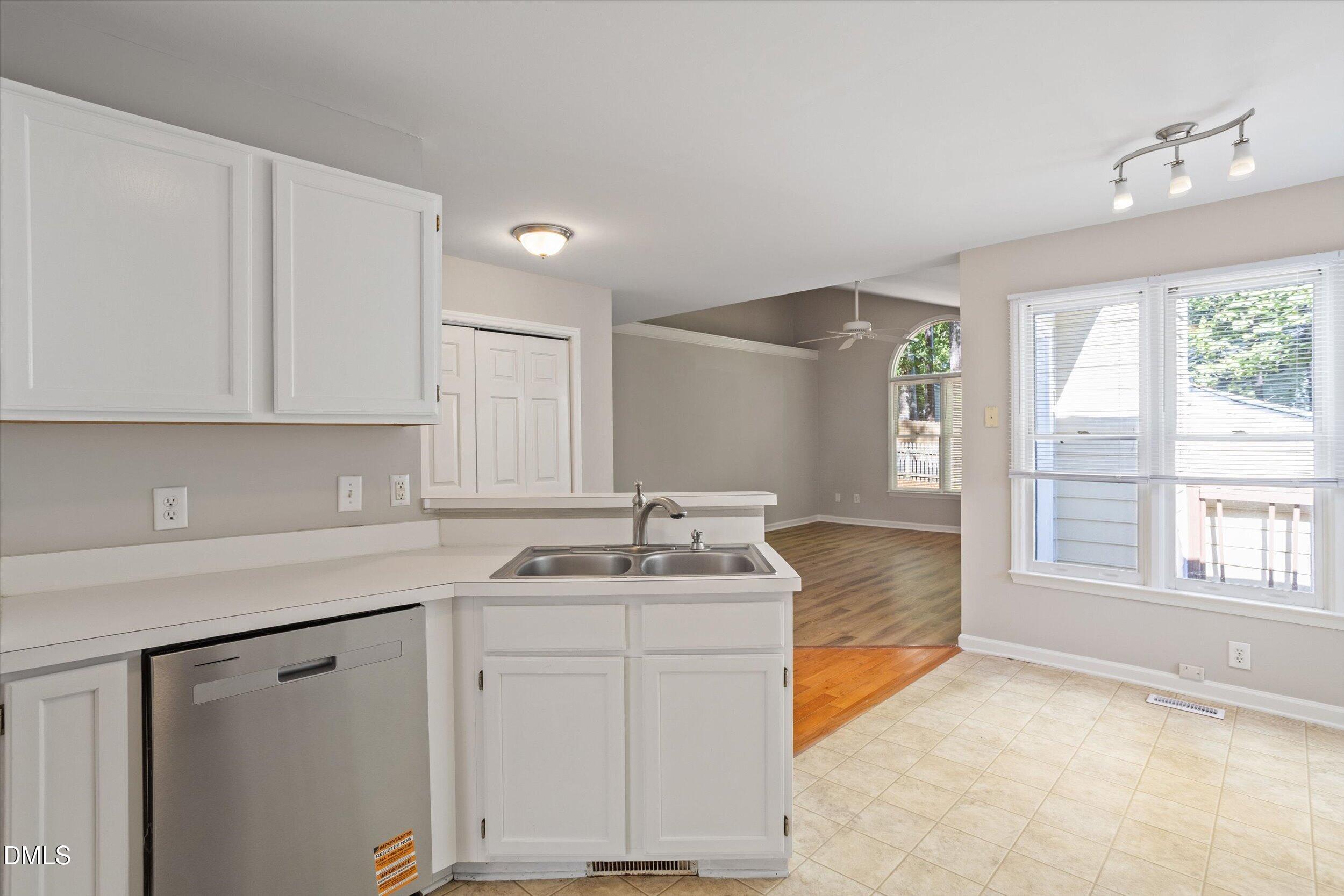 2816 Isabella Drive Property Photo 8