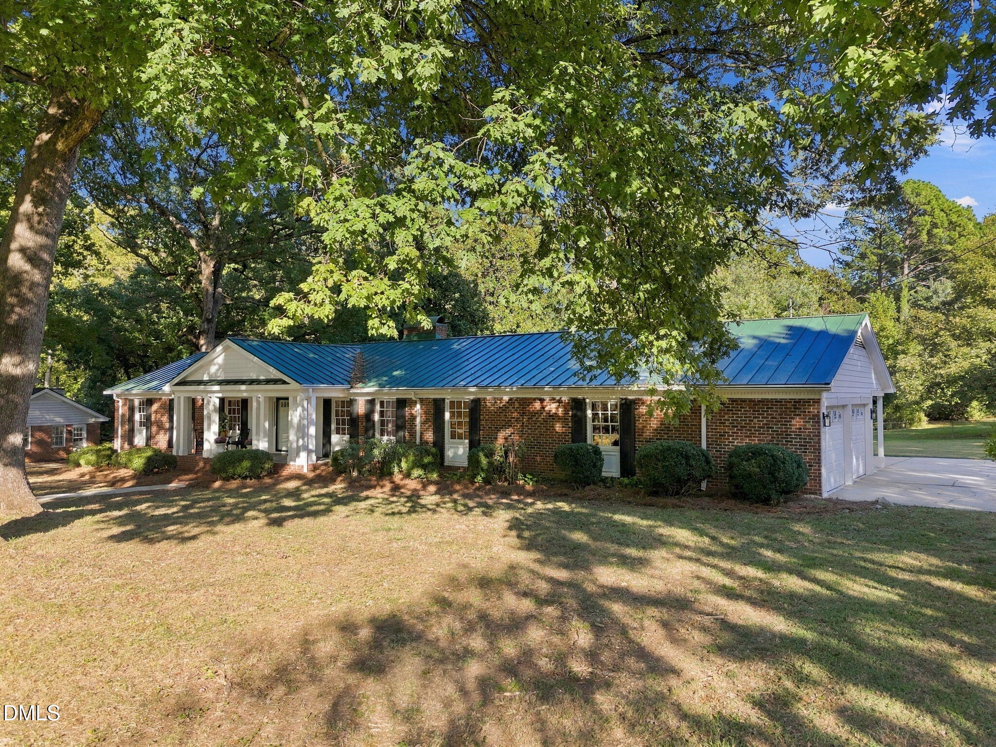 6700 Valley Lake Drive Property Photo 6