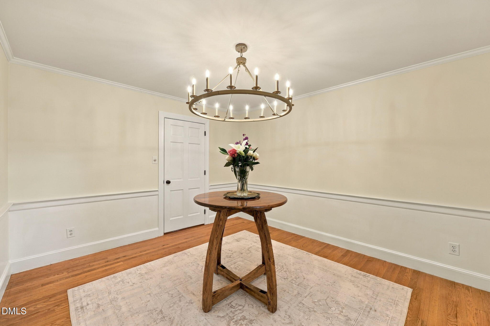 6700 Valley Lake Drive Property Photo 11