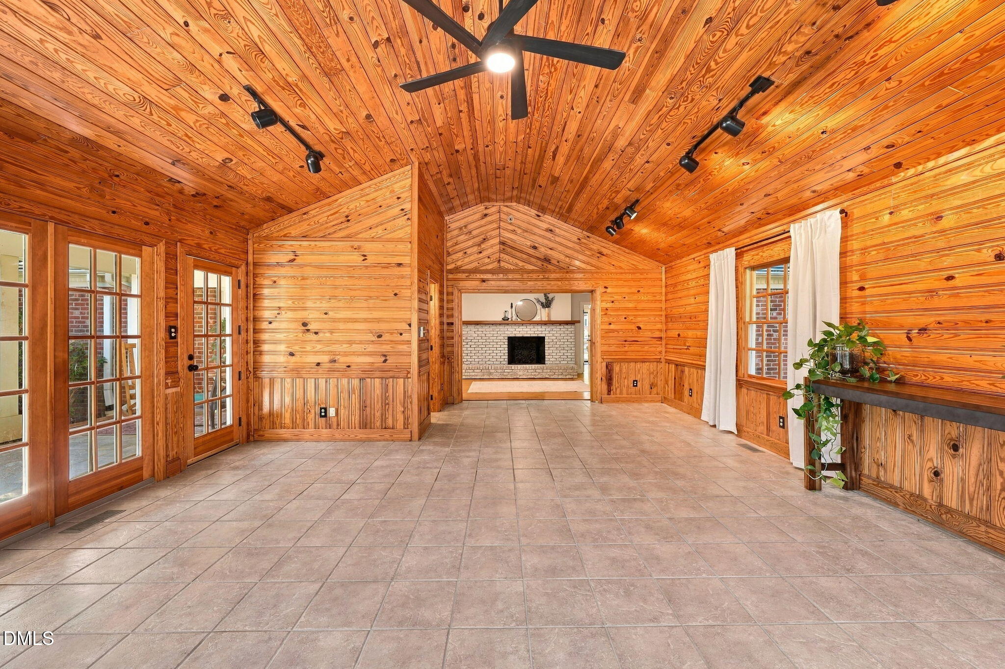 6700 Valley Lake Drive Property Photo 31