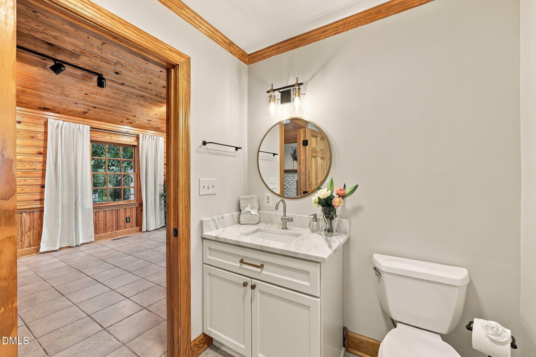 6700 Valley Lake Drive Property Photo 32