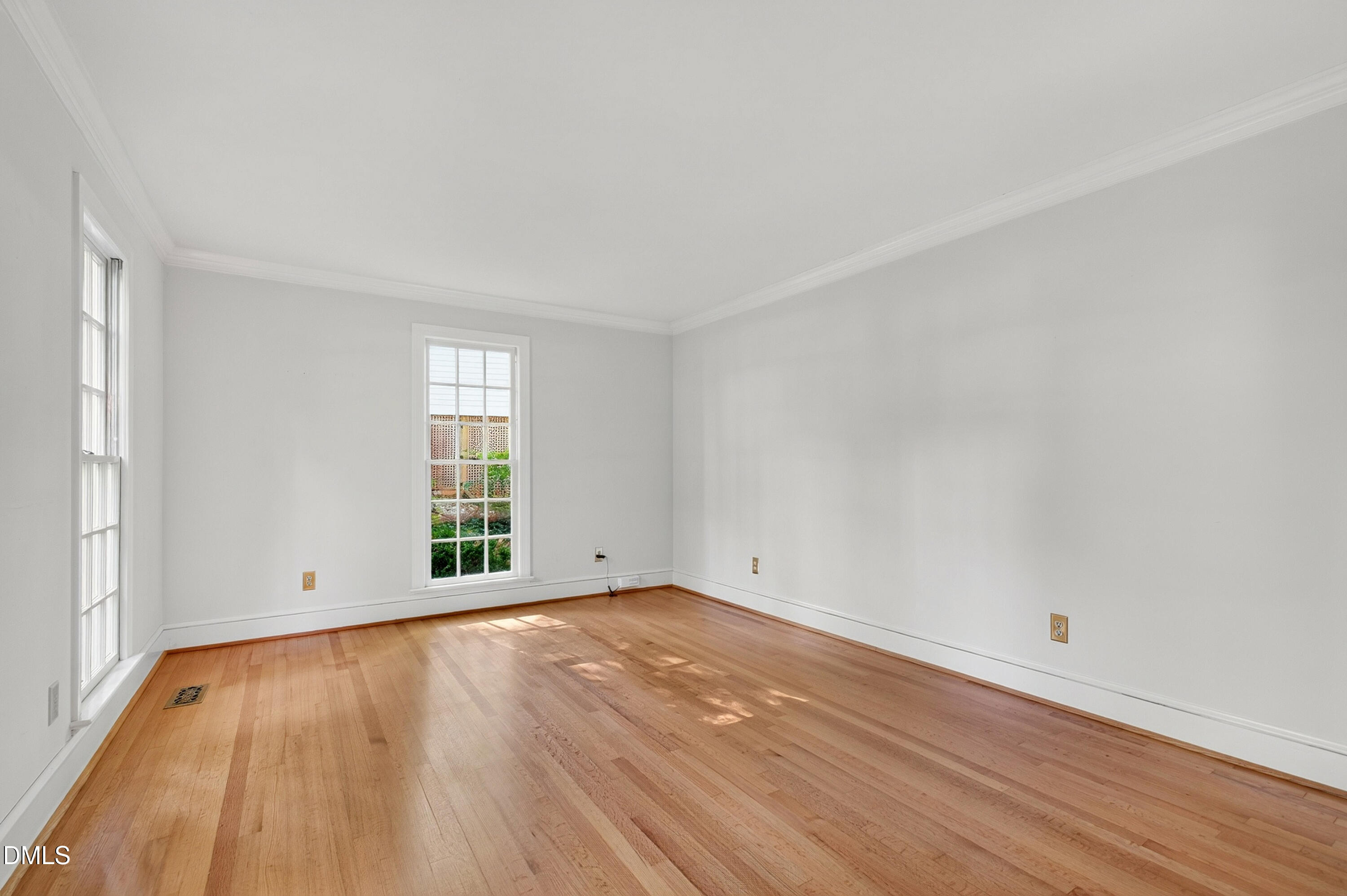 3309 Childers Street Property Photo 8