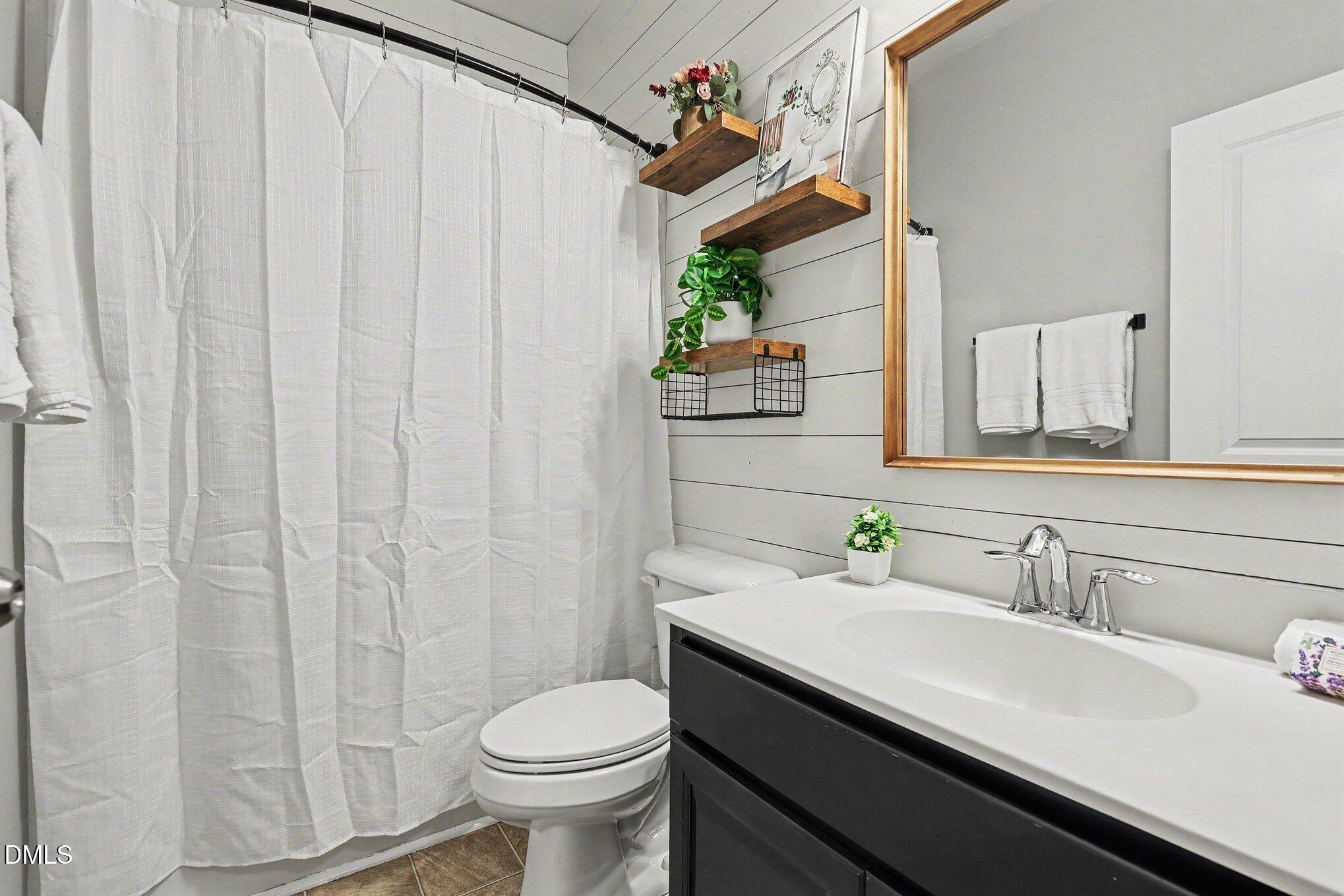 1833 Birdhouse Lane Property Photo 14