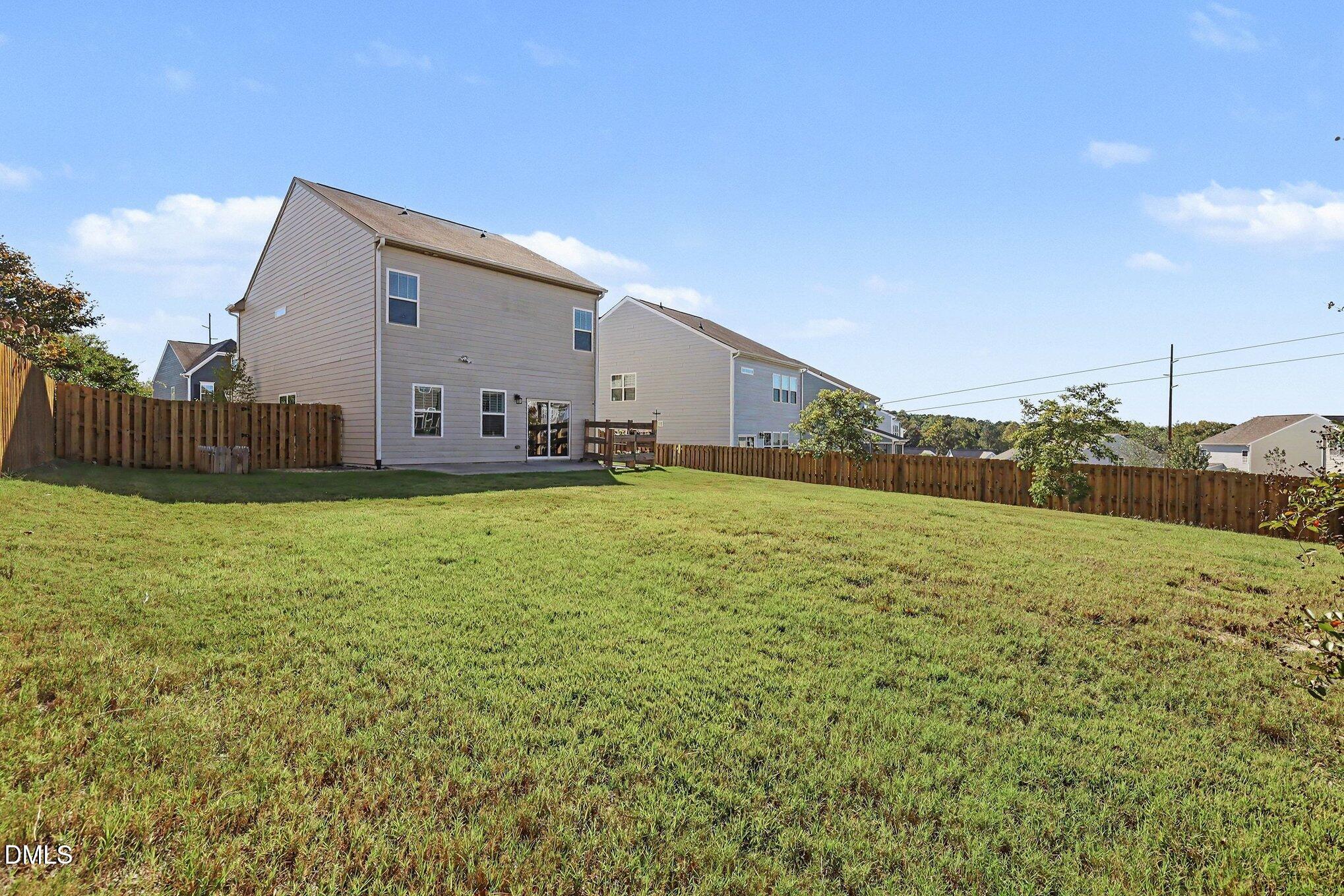 1833 Birdhouse Lane Property Photo 20