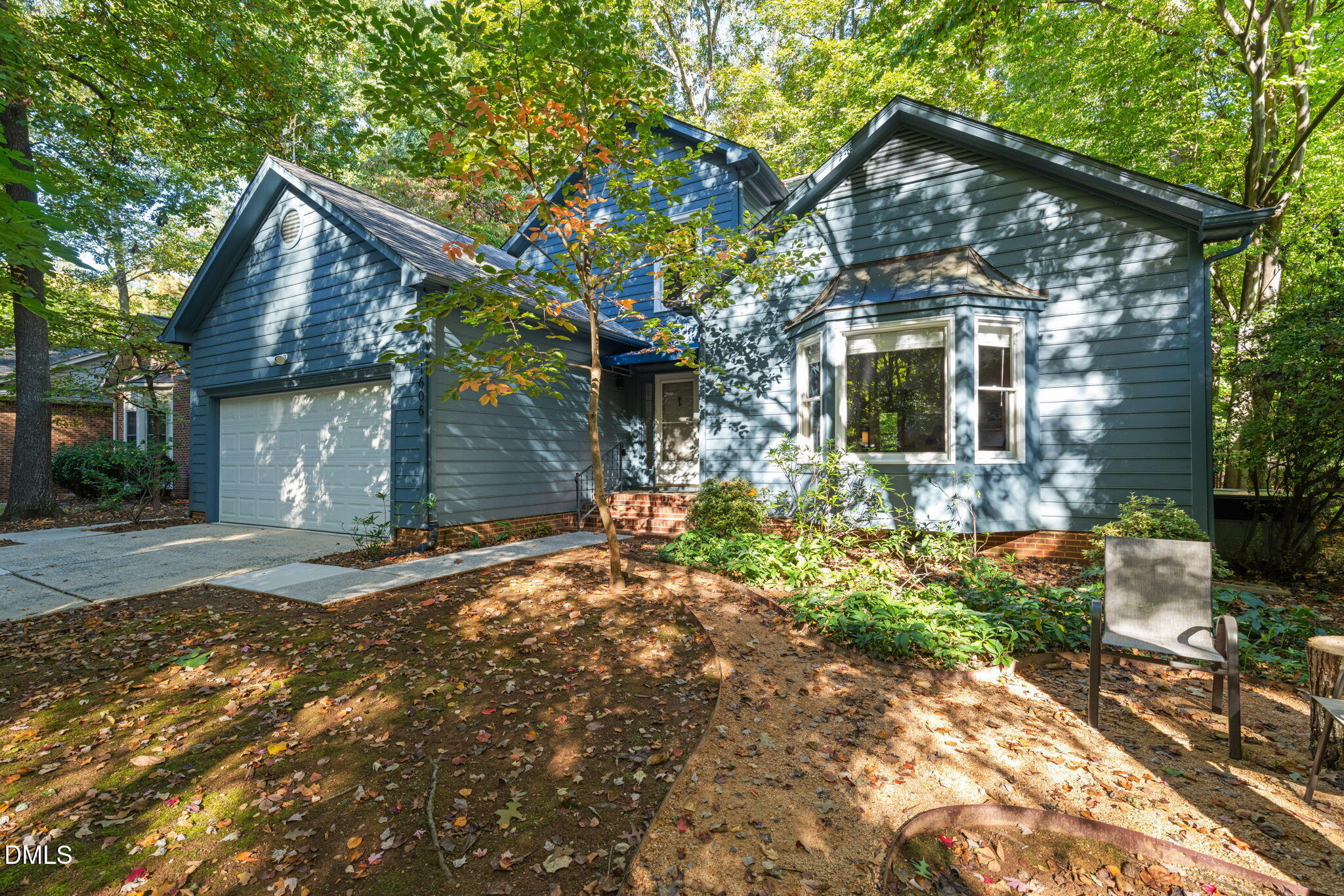 1606 Pathway Drive Property Photo 1