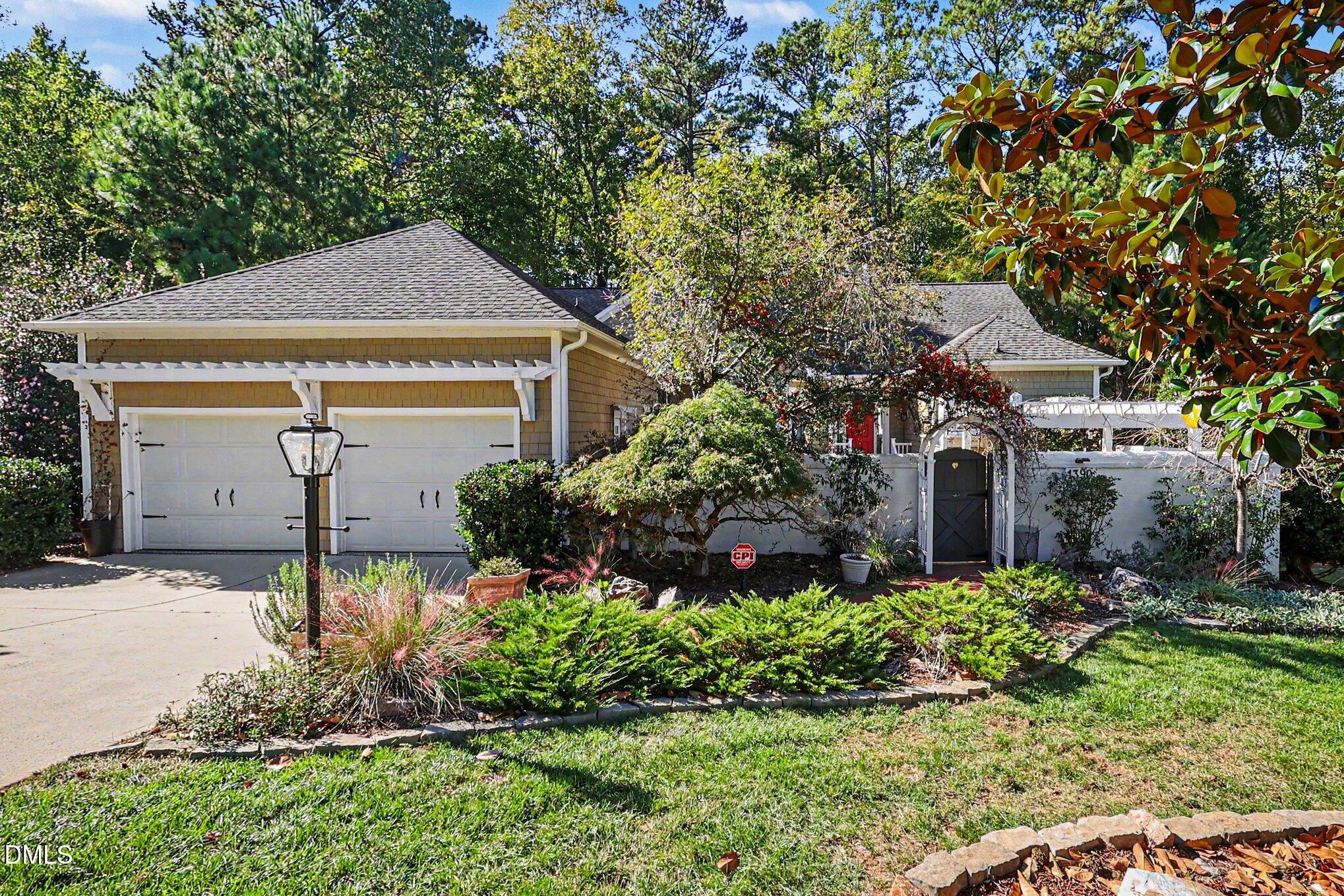 1390 Bradford Place Property Photo 1