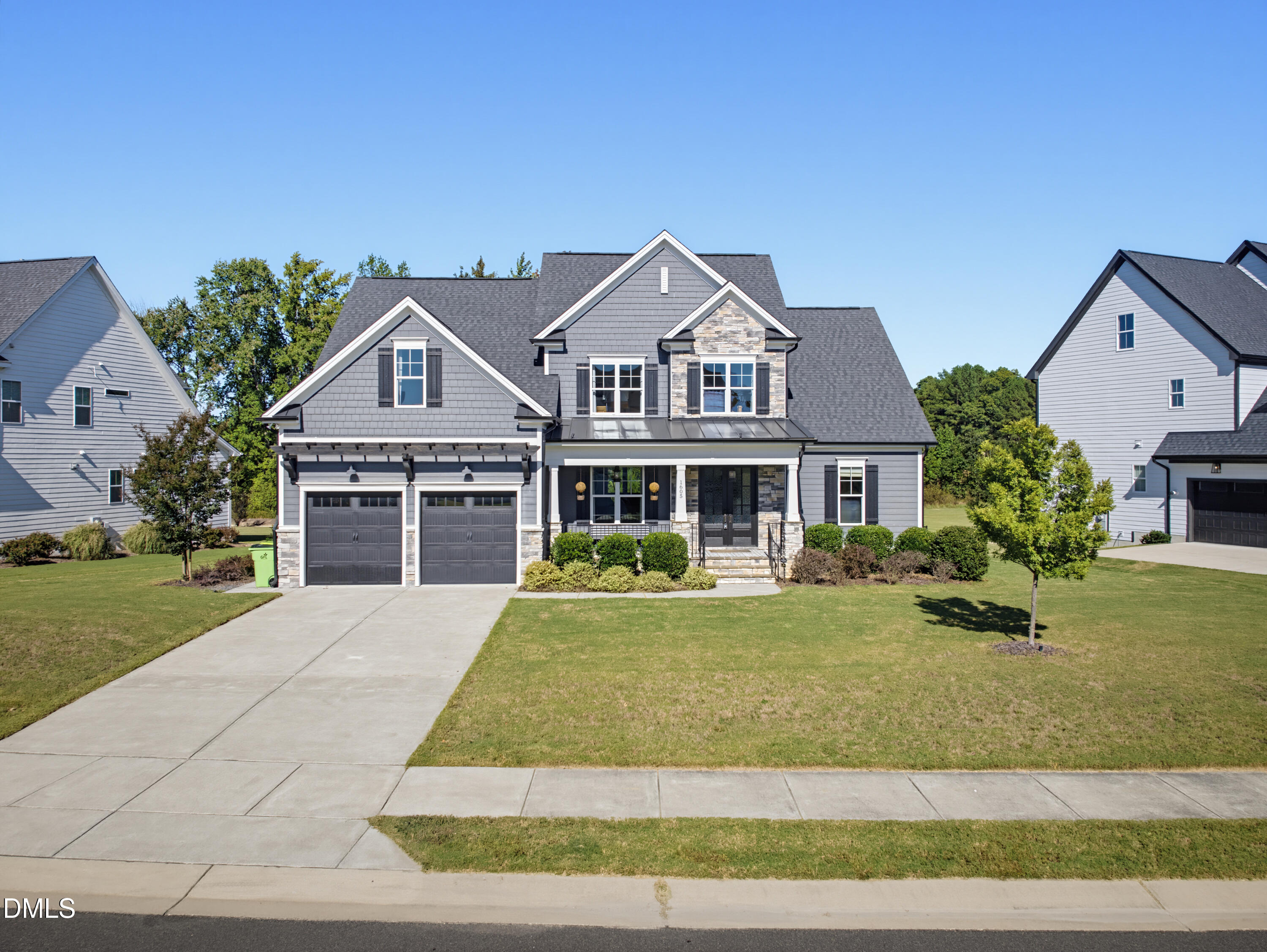 1605 Sweetclover Drive Property Photo 1