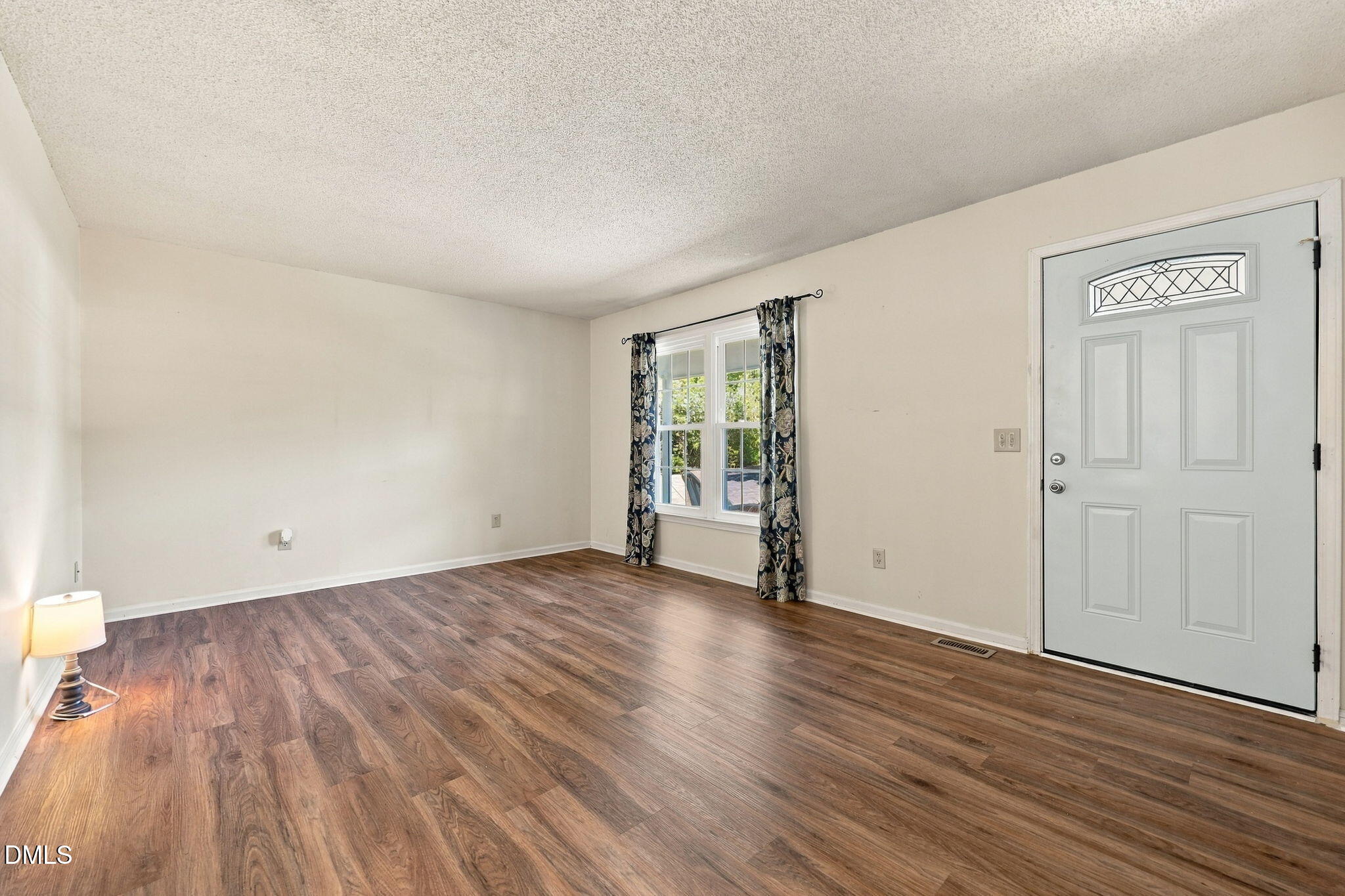 5320 Olde South Road Property Photo 6