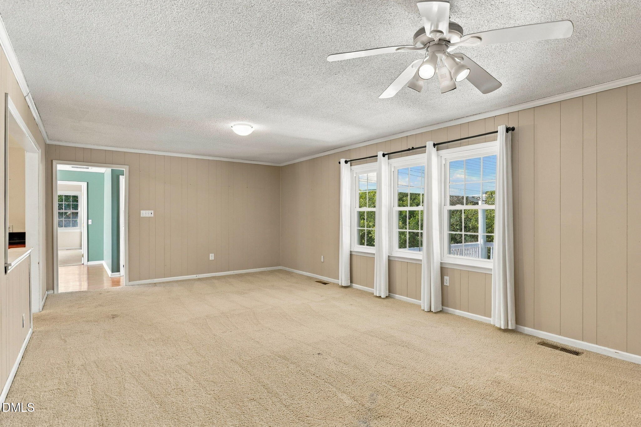 5320 Olde South Road Property Photo 11