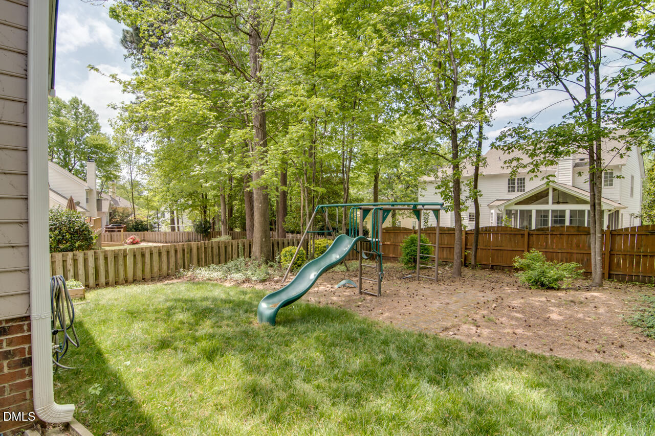207 Danton Drive Property Photo 4