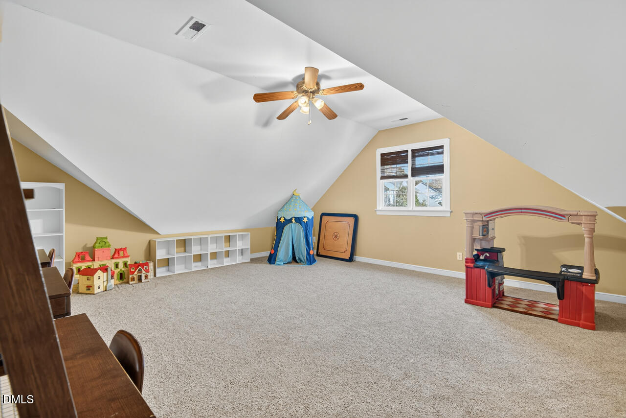 207 Danton Drive Property Photo 17