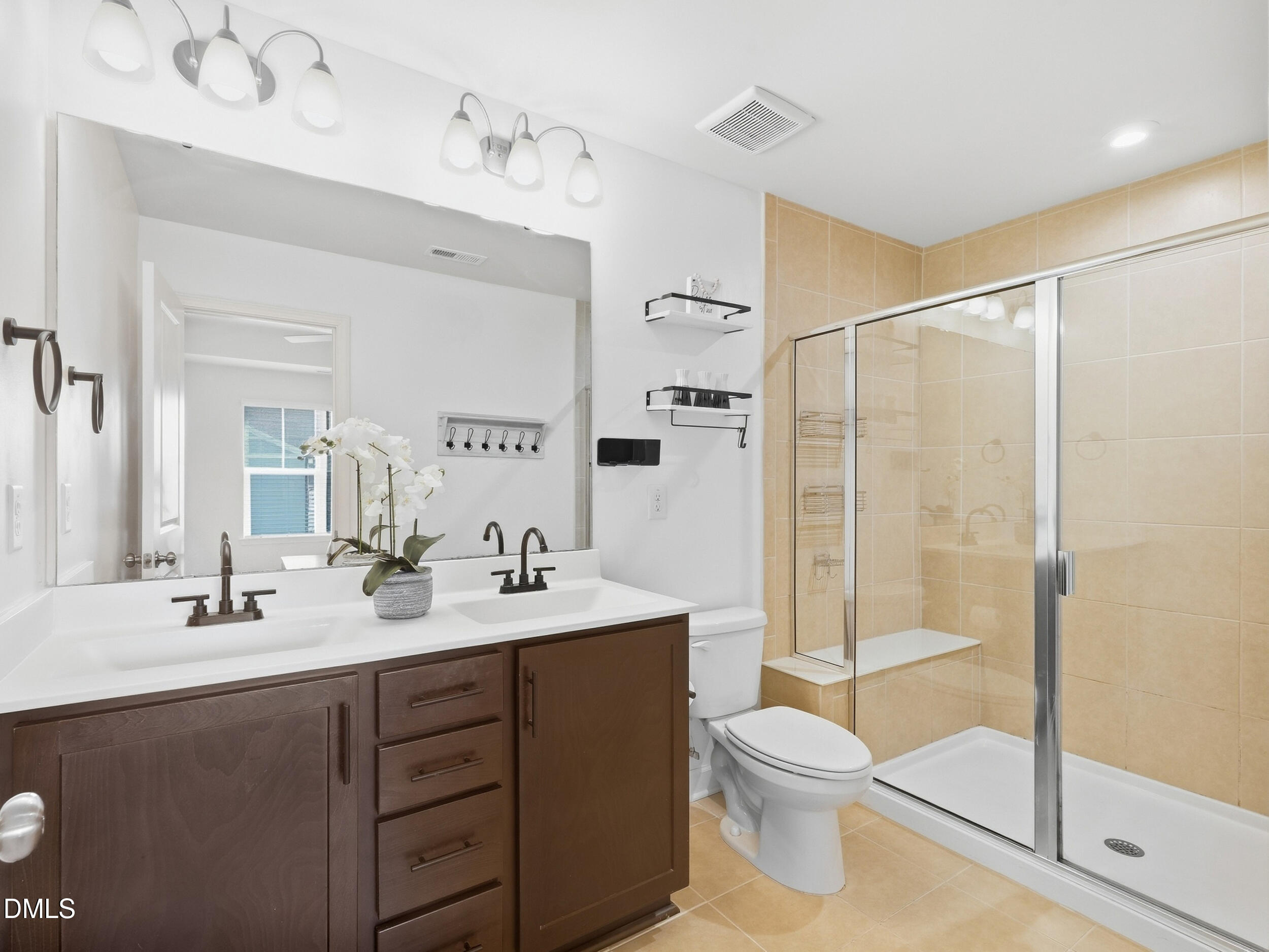 1391 Regents Lane Property Photo 21
