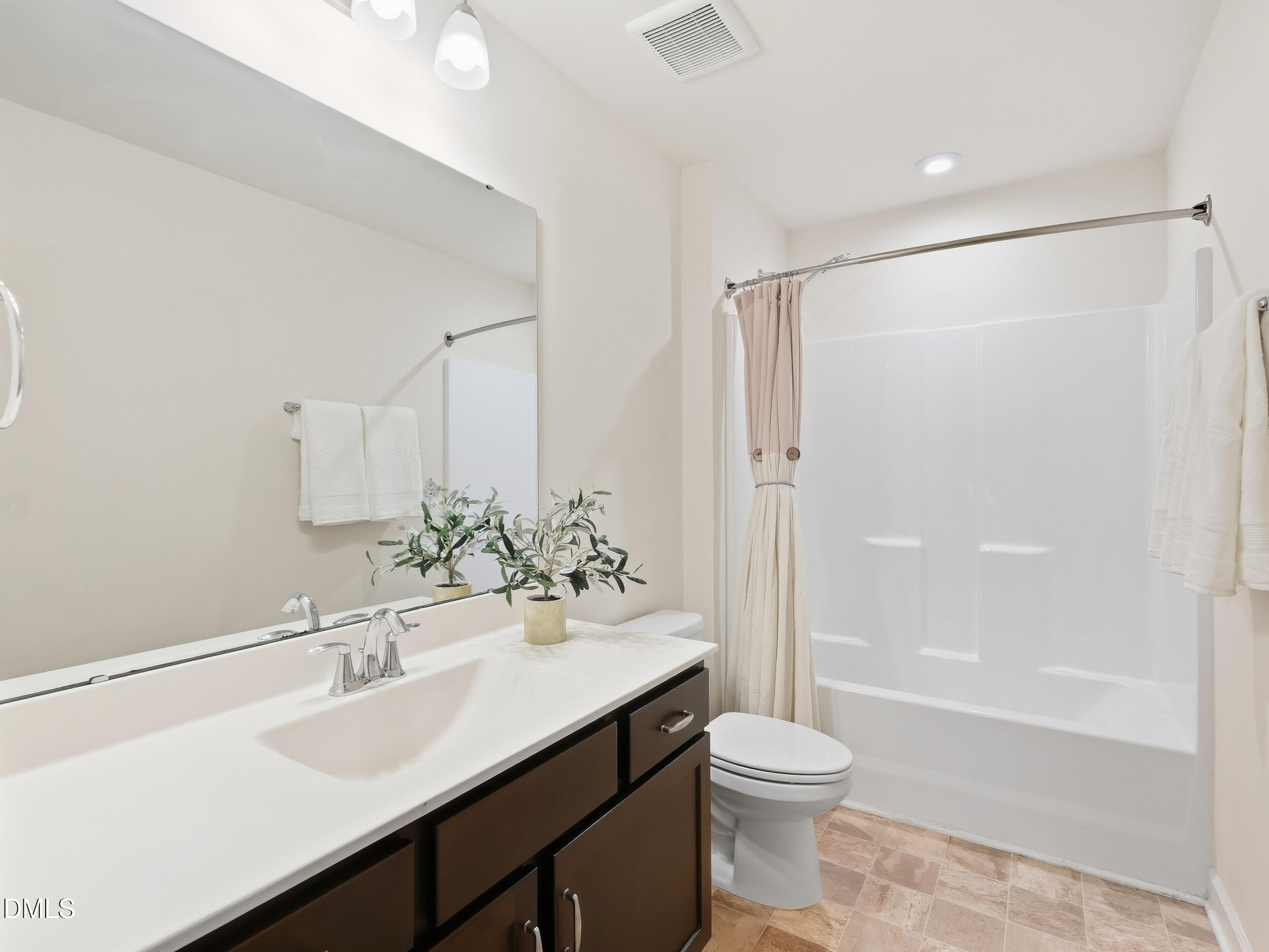 1391 Regents Lane Property Photo 22