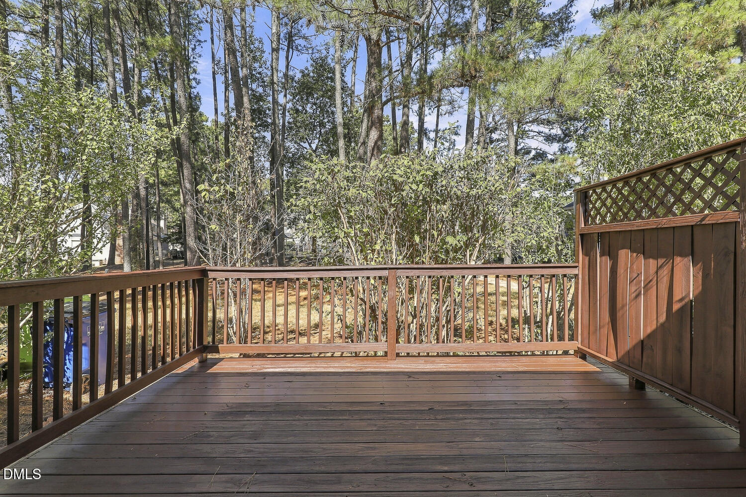 5413 Sharpe Drive Property Photo 9
