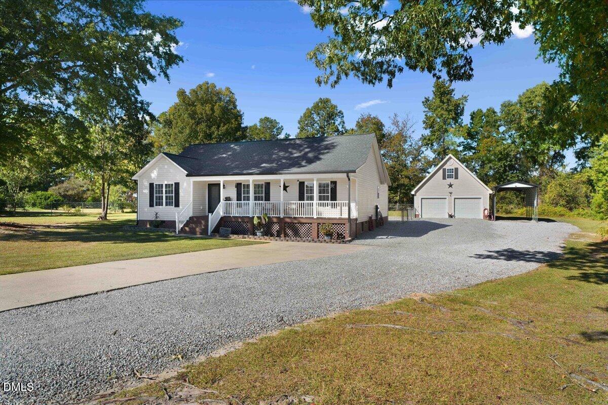 209 Davis Farm Drive Property Photo 1