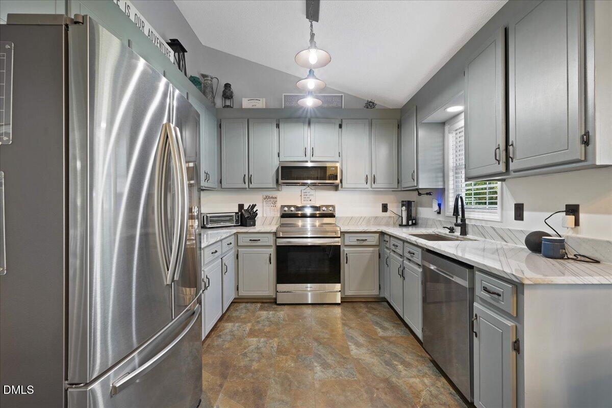 209 Davis Farm Drive Property Photo 9