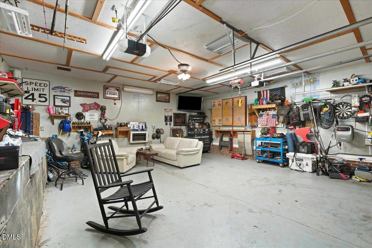 209 Davis Farm Drive Property Photo 29