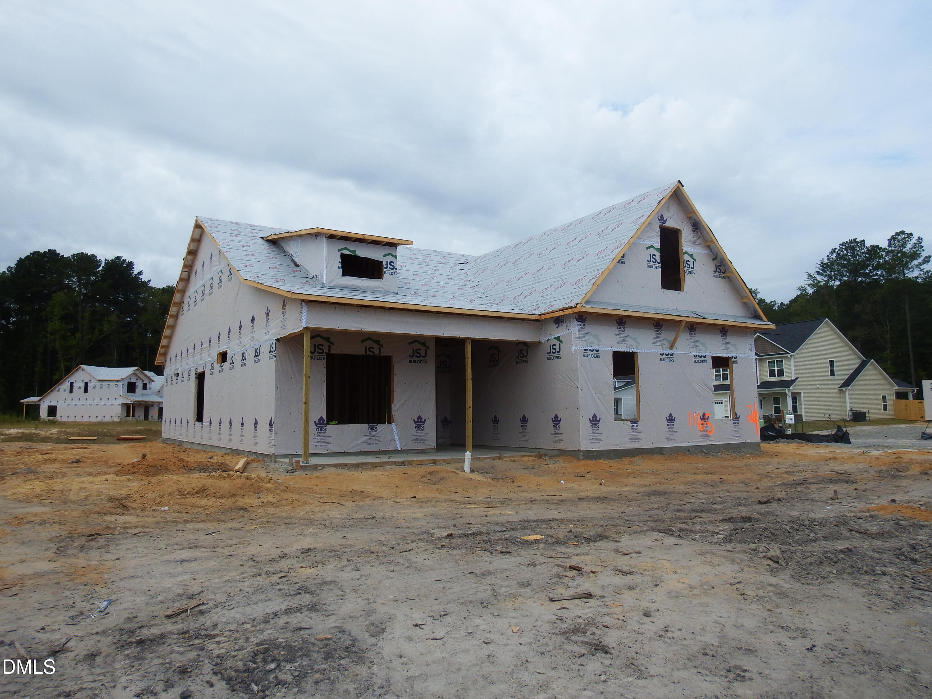 1165 Hedgewood Drive Property Photo 1