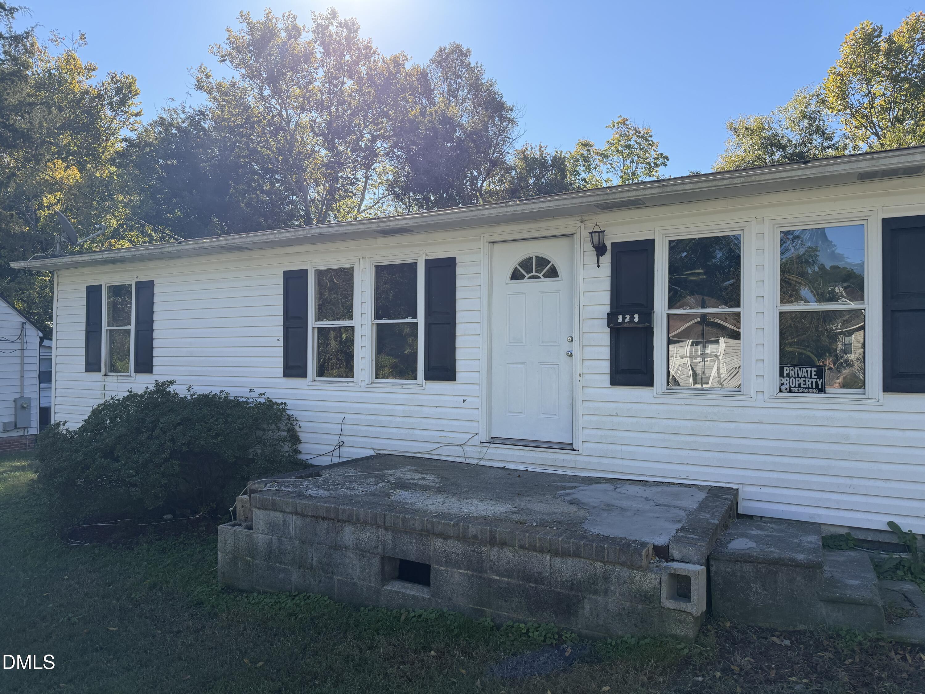 323 Depot Street Property Photo 1