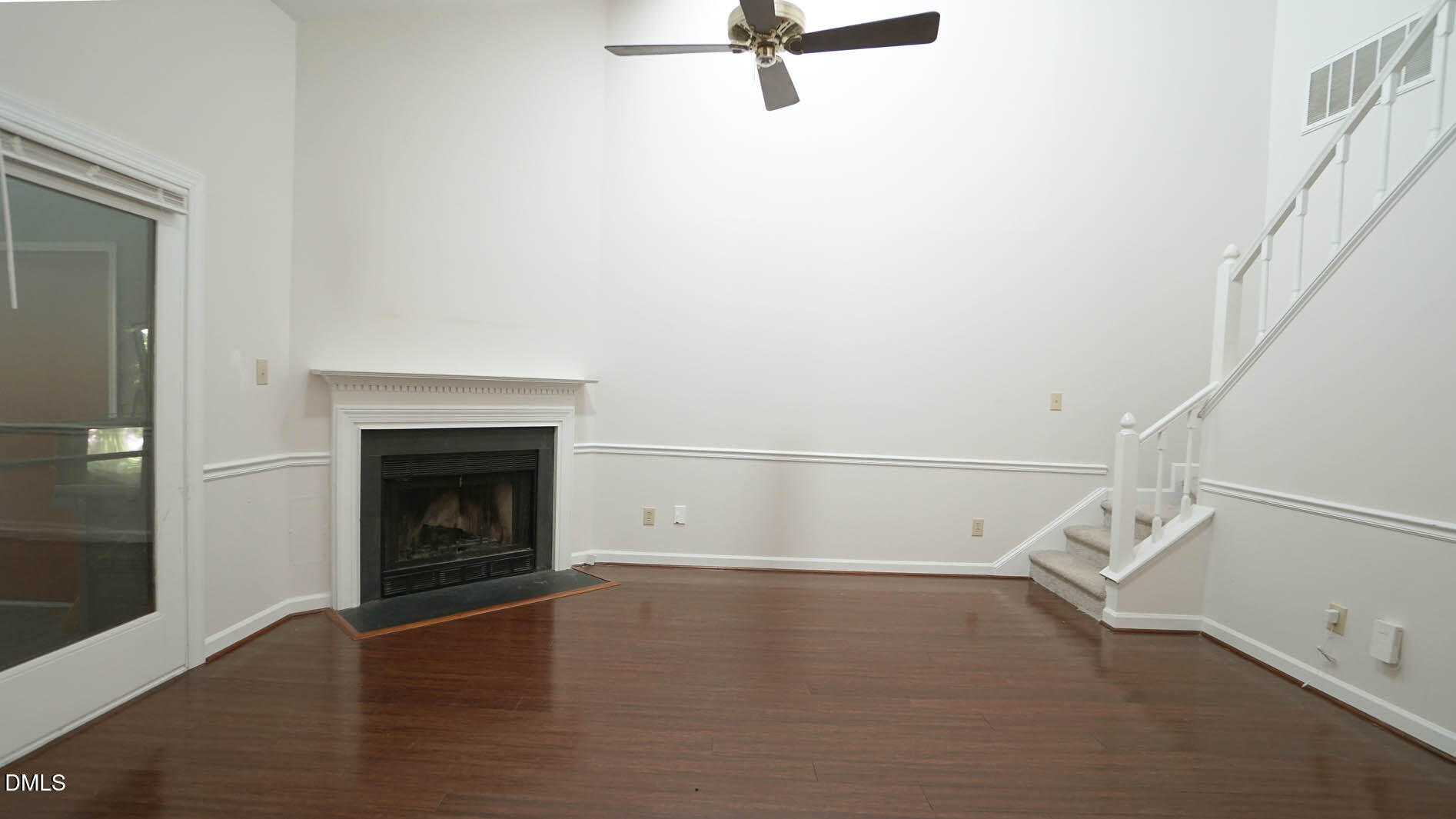 101 Danforth Drive Property Photo 12