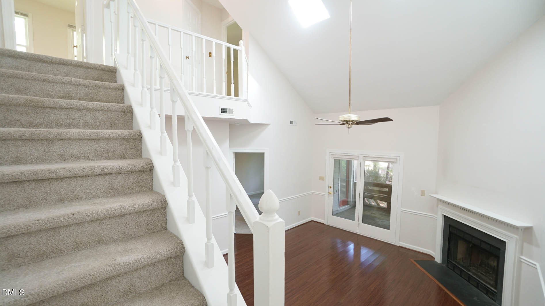 101 Danforth Drive Property Photo 14