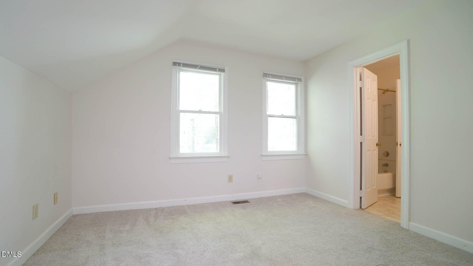 101 Danforth Drive Property Photo 20