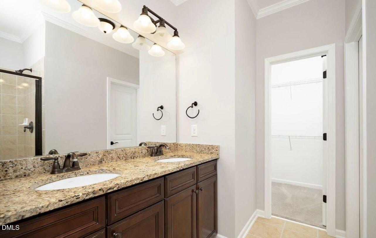 711 Mountain Pine Drive Property Photo 16