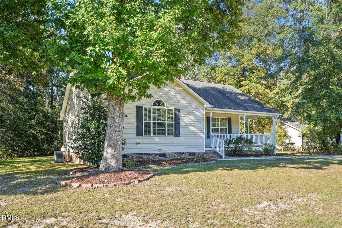 599 Madison Avenue Property Photo 4