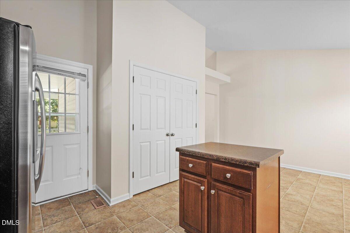 599 Madison Avenue Property Photo 19